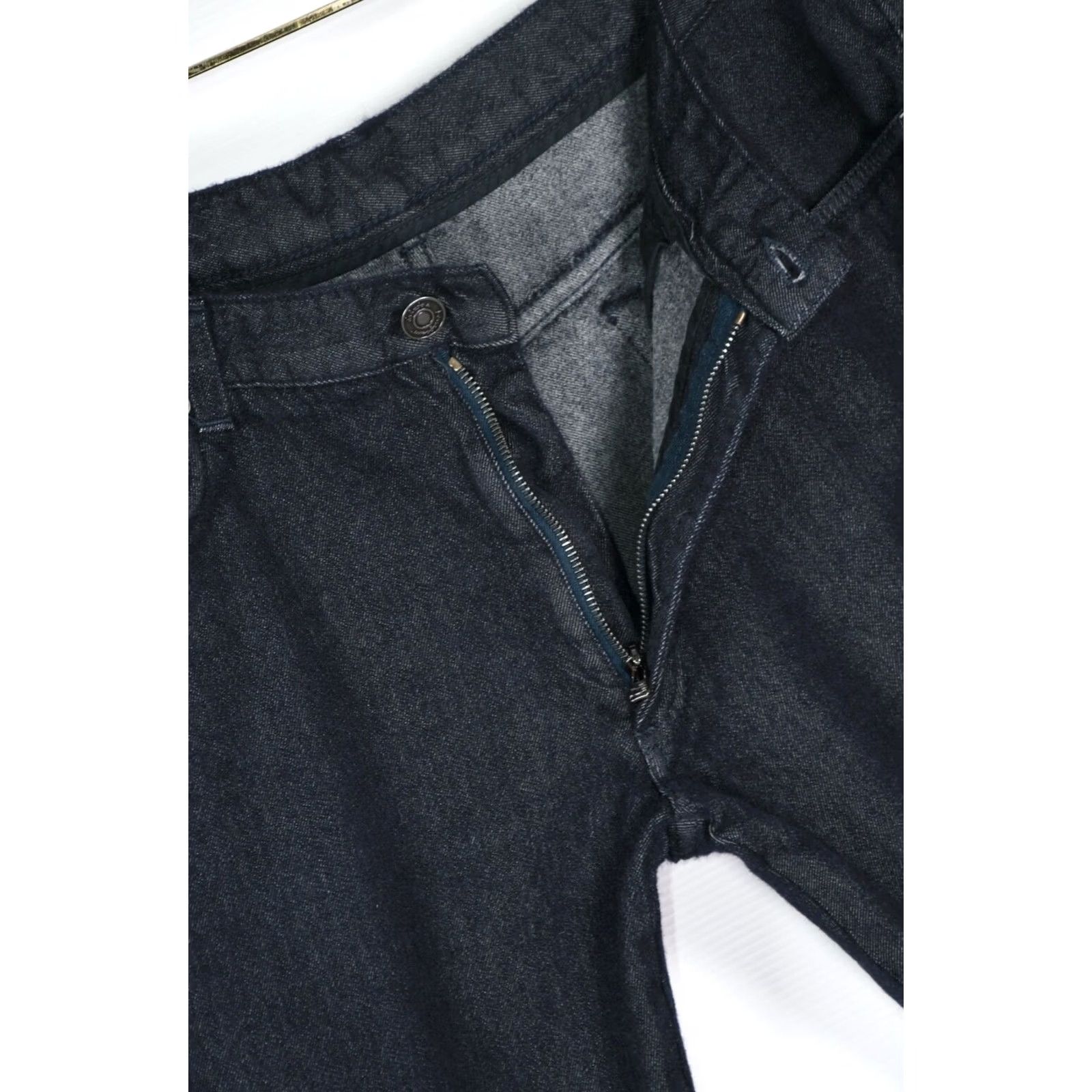 Salvatore Ferragamo Salvatore Ferragamo Pants Men 54 Wool Blue Solid Vintage? No (If applicable) Size US 38 / EU 54 - 6 Thumbnail