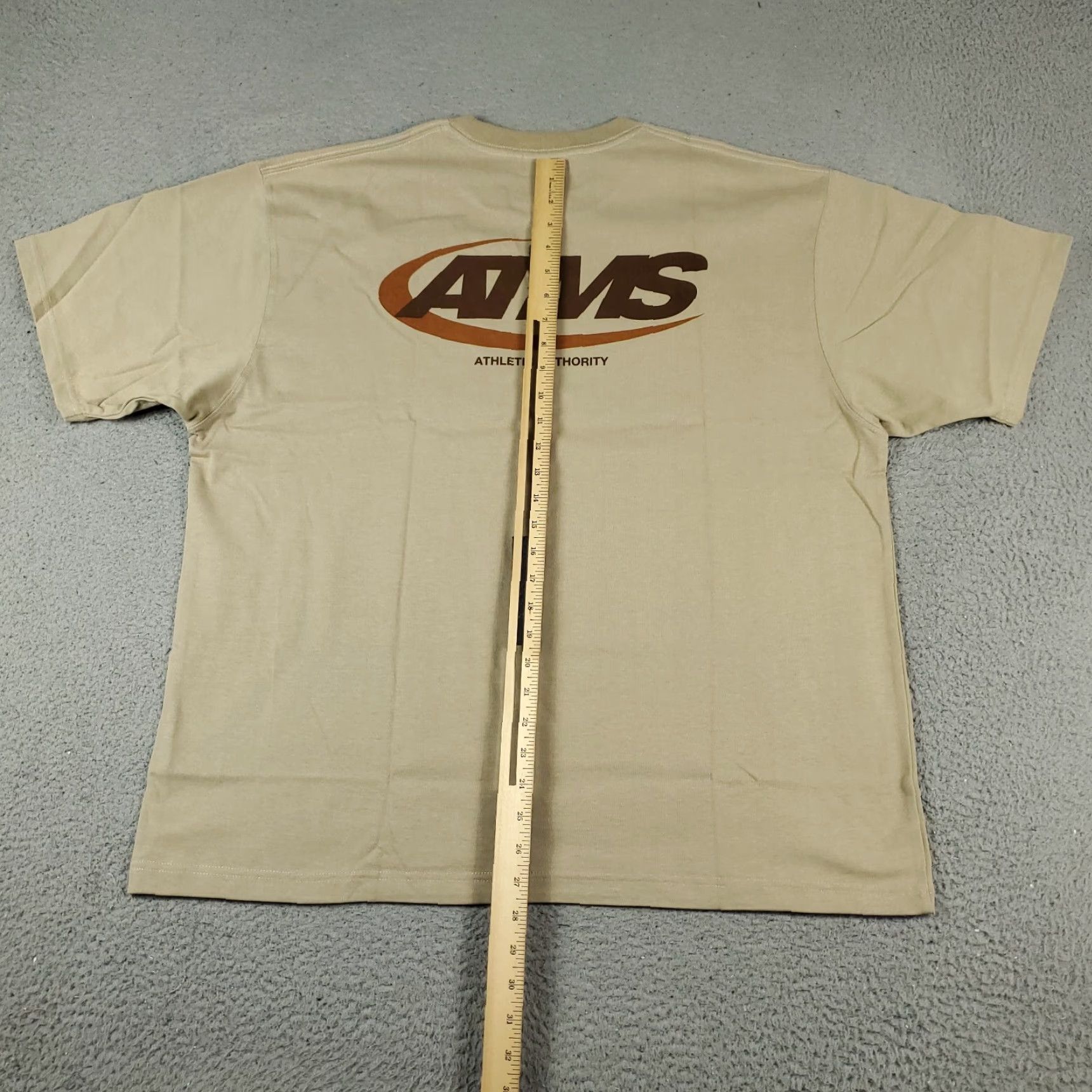 Vintage Atmos T-Shirt Mens Adult Size XL Beige Solid Crew Neck Casual Modern Sports Size US XL / EU 56 / 4 - 4 Thumbnail