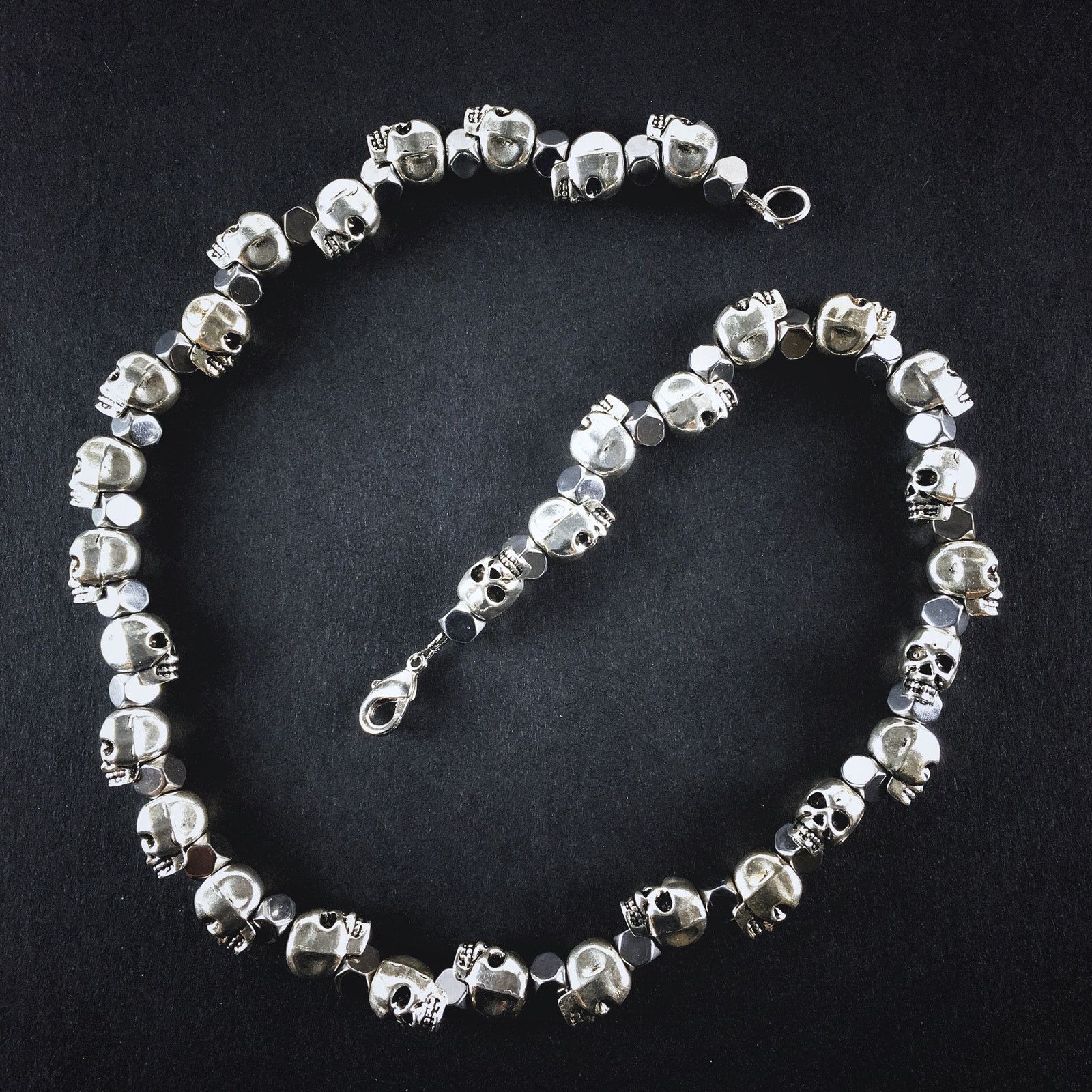 Handmade 💀20” Silver Skull and Hematite Beaded Necklace Chain Size ONE SIZE - 3 Thumbnail