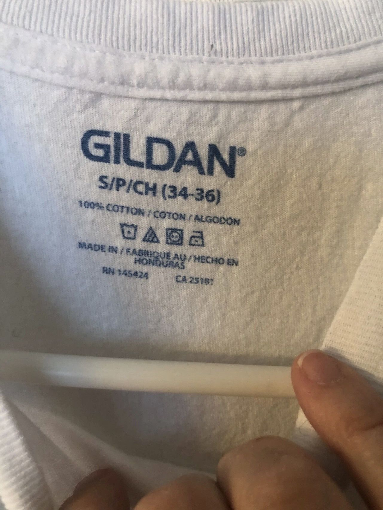 Gildan Tee: Skull Awesome Goth With Top Hat Tee Used Small Size S / US 4 / IT 40 - 4 Thumbnail