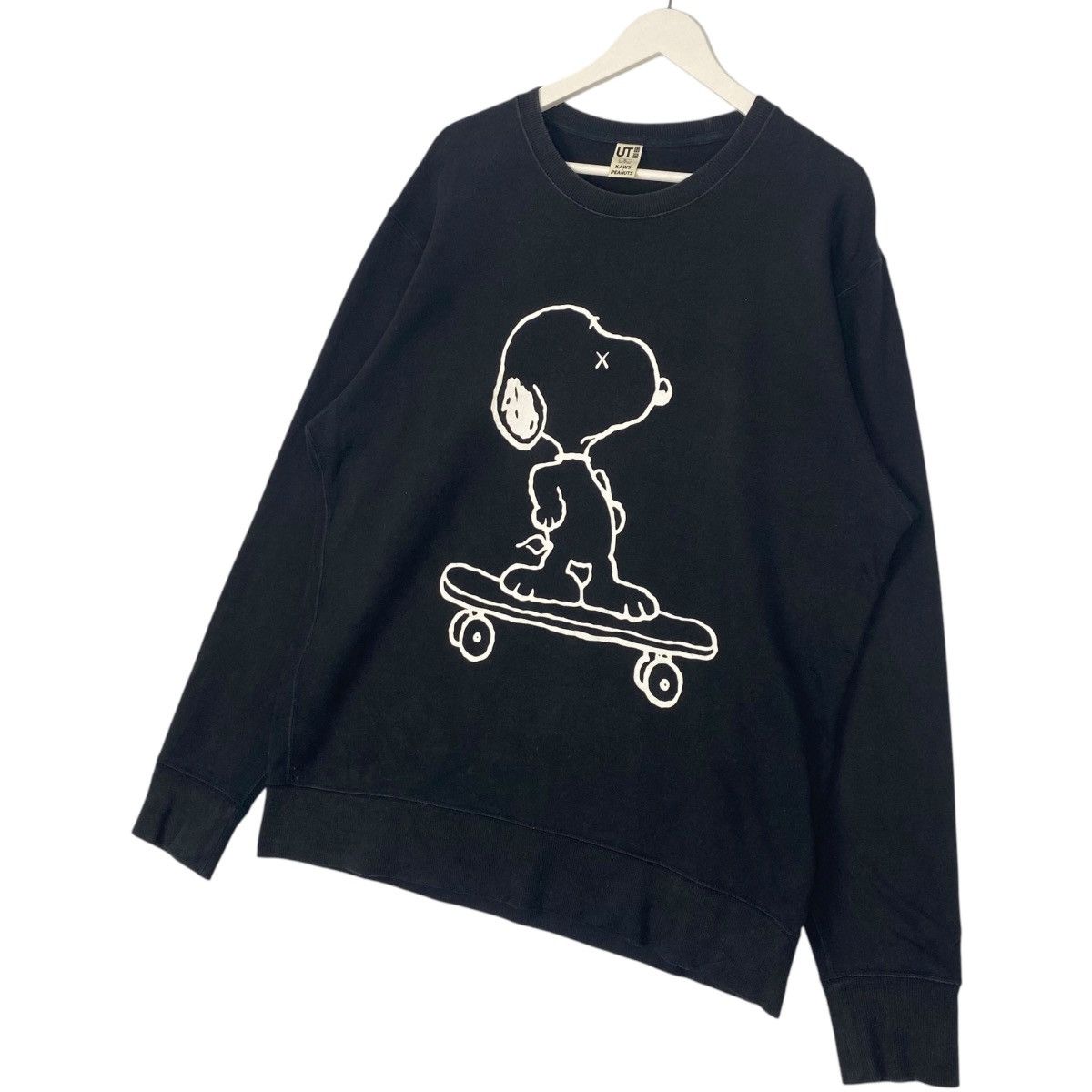Vintage Vintage Peanut Snoopy Sweatshirt Crewneck Black Size XL Size XL / US 12-14 / IT 48-50 - 2 Thumbnail