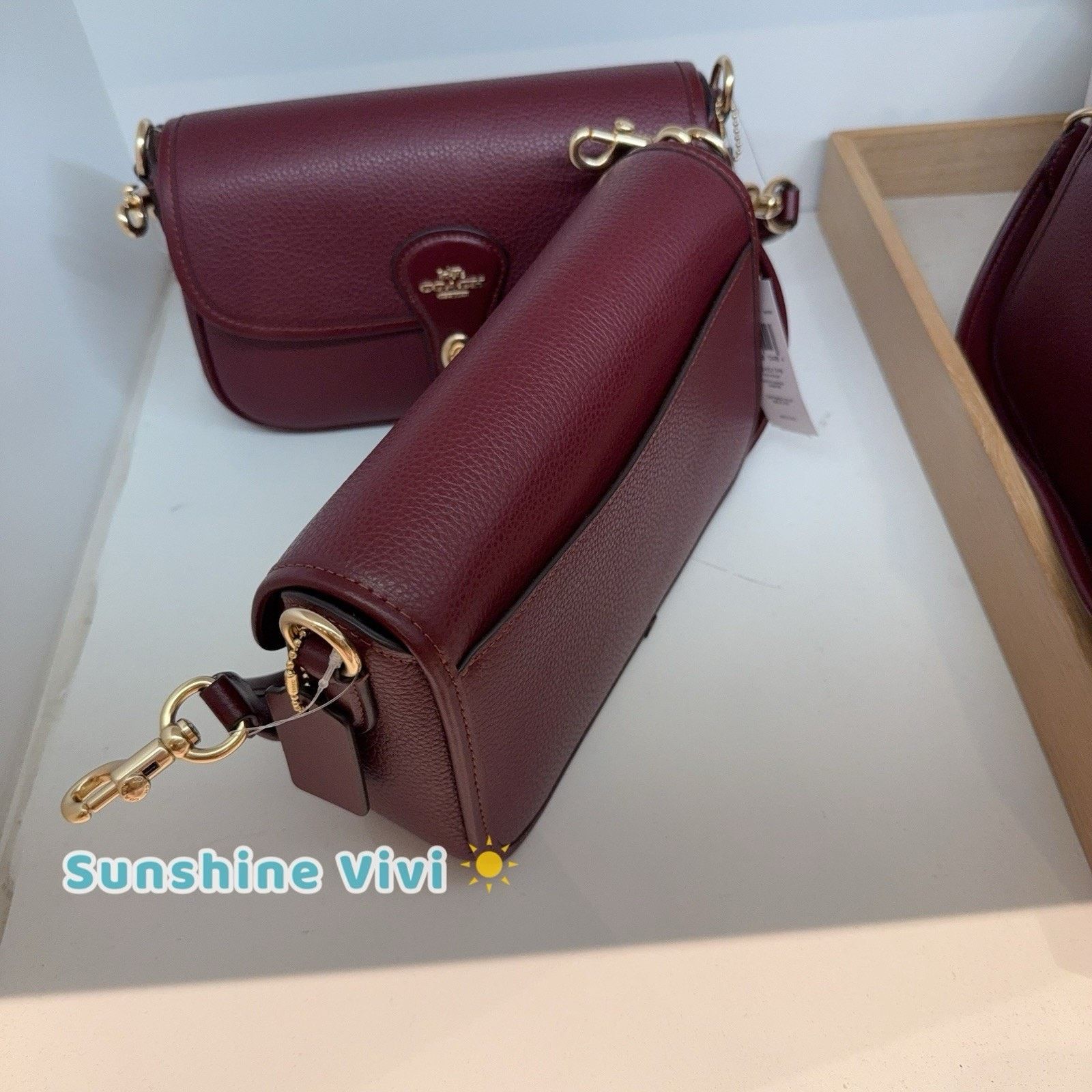 Coach NWT COACH Hadley Shoulder Bag Leather CY683 Gold/Dark Wine Size ONE SIZE - 4 Thumbnail