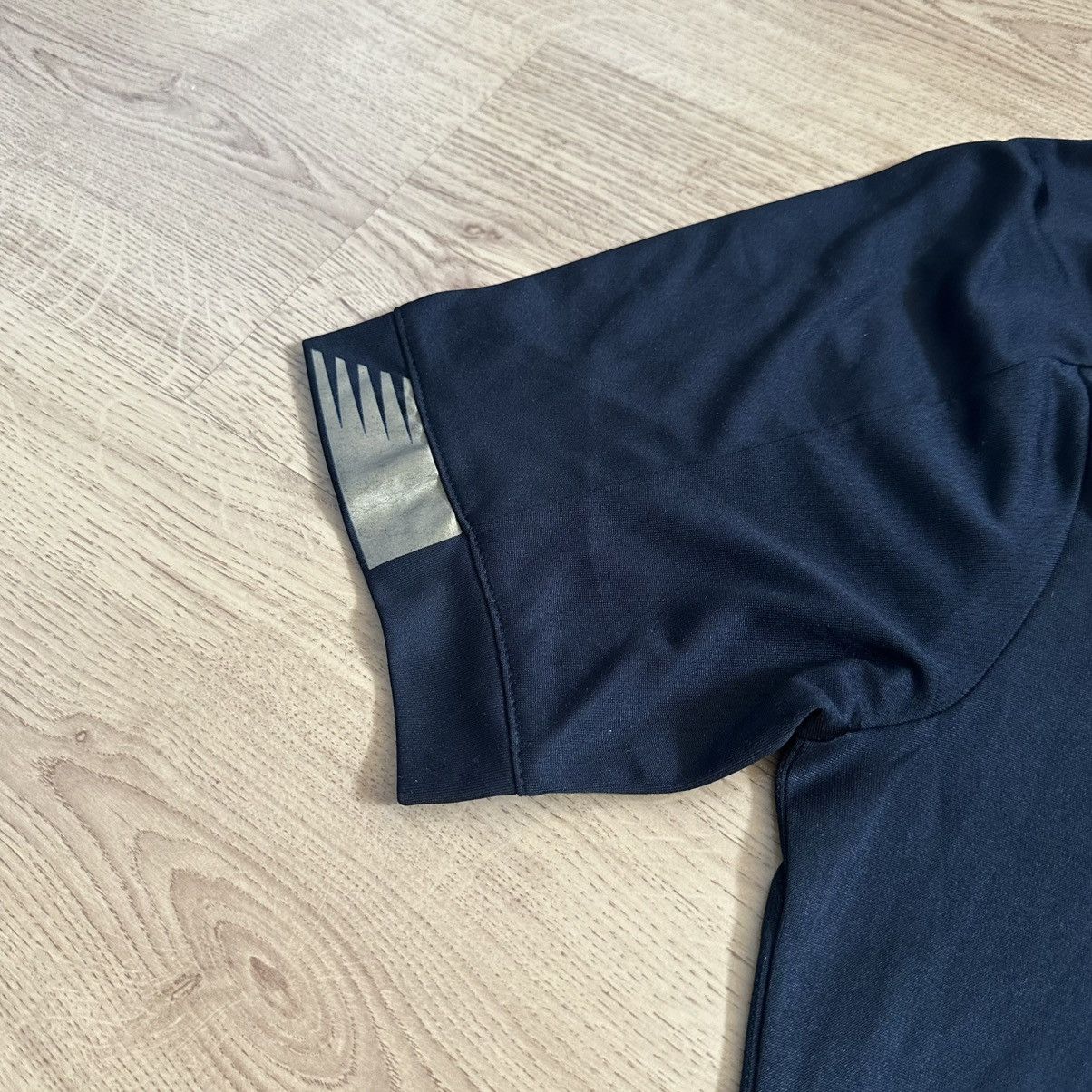 New Balance 2019 New Balance Liverpool FC Goalkeeper Jersey Size US M / EU 48-50 / 2 - 4 Thumbnail