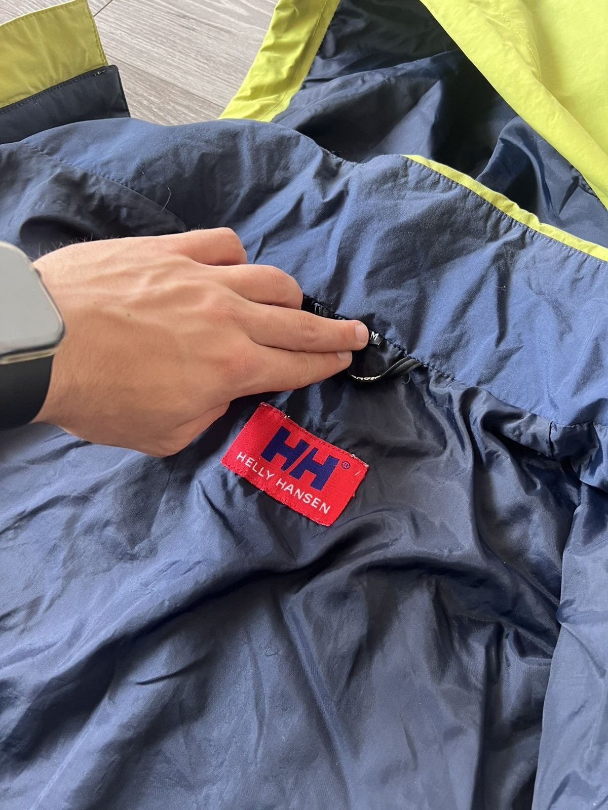Helly Hansen × Vintage Vintage Helly Hansen Central Logo Yachting Patch Tech Jacket Size US M / EU 48-50 / 2 - 21 Thumbnail
