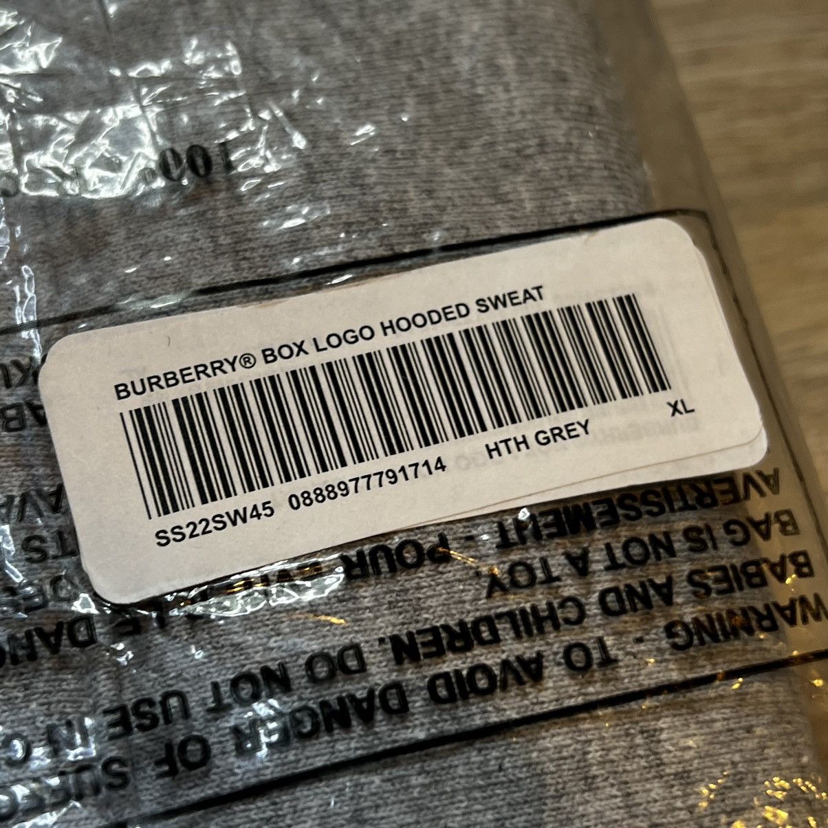 Supreme Supreme x Burberry Box Logo Hoodie Size US XL / EU 56 / 4 - 20 Thumbnail
