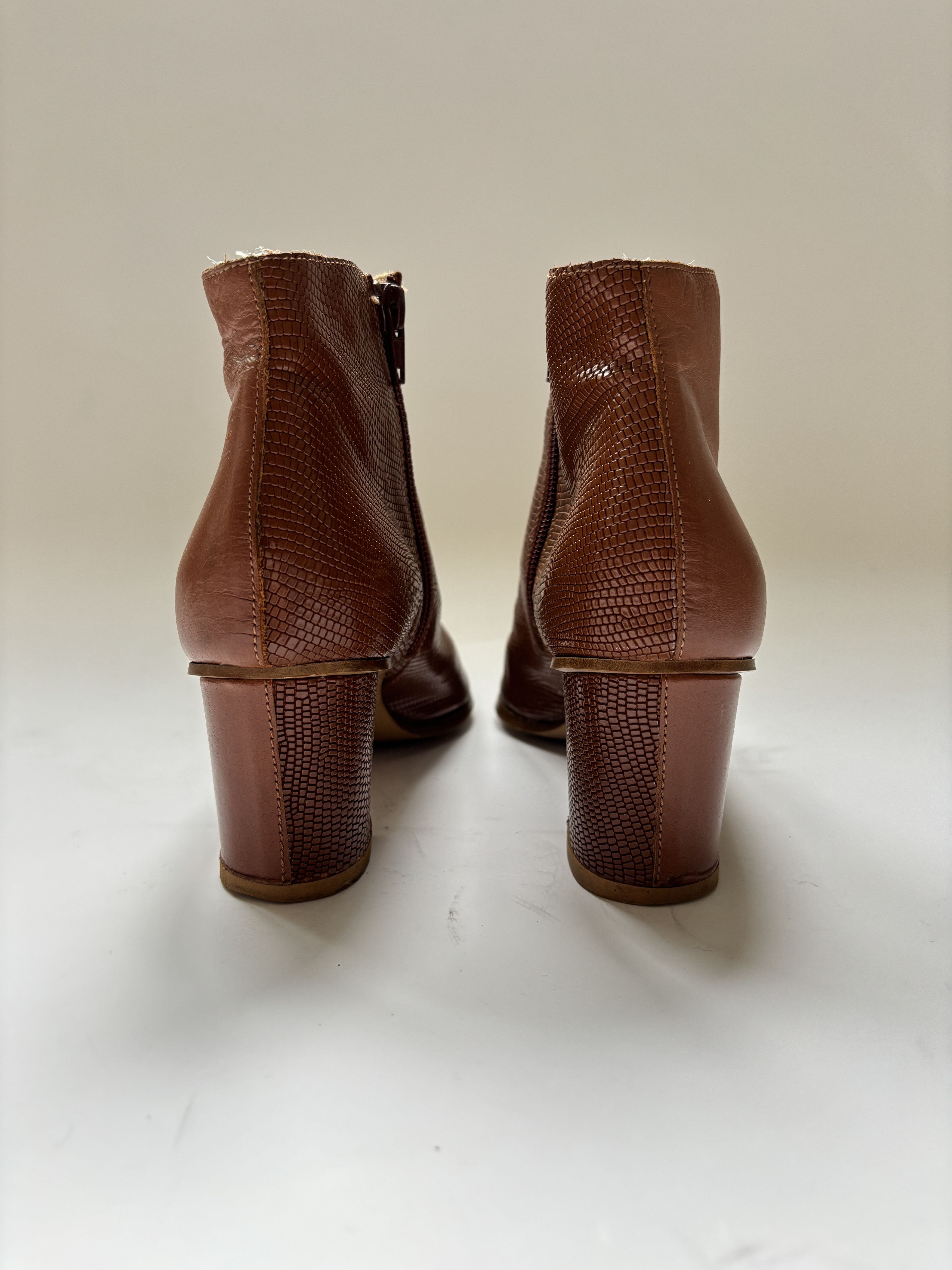 Maison Margiela ⚡️QUICK SALE⚡️ Maison Margiela MM6 Brown Boots Size US 7.5 / IT 37.5 - 6 Thumbnail