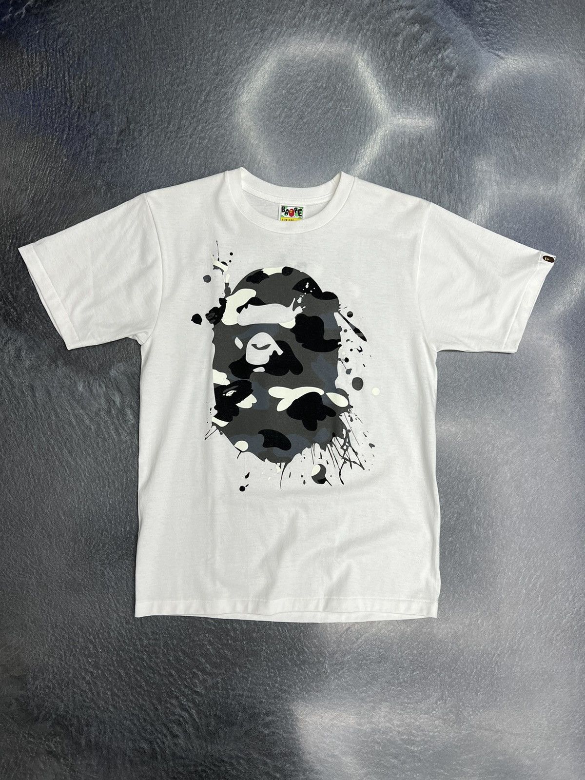 Bape Bape City Camo Painting Ape Head T-Shirt Size US S / EU 44-46 / 1 - 1 Thumbnail