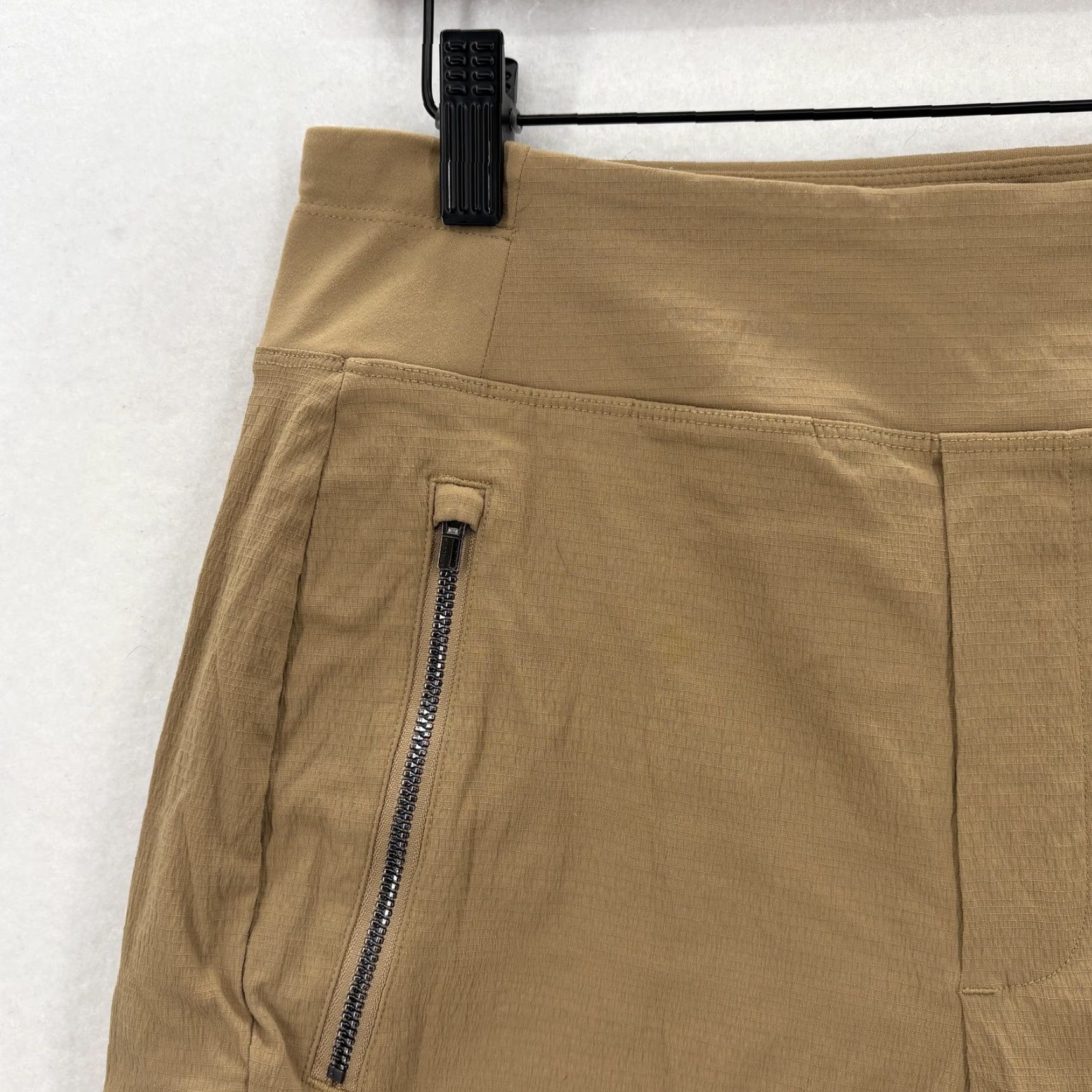 Athleta Athleta Jogger Pants Womens 6 Brown Nylon Spandex Lightweight Tapered Pockets Hiking Travel Yoga Activewear Casual Size 28" / US 6 / IT 42 - 3 Thumbnail