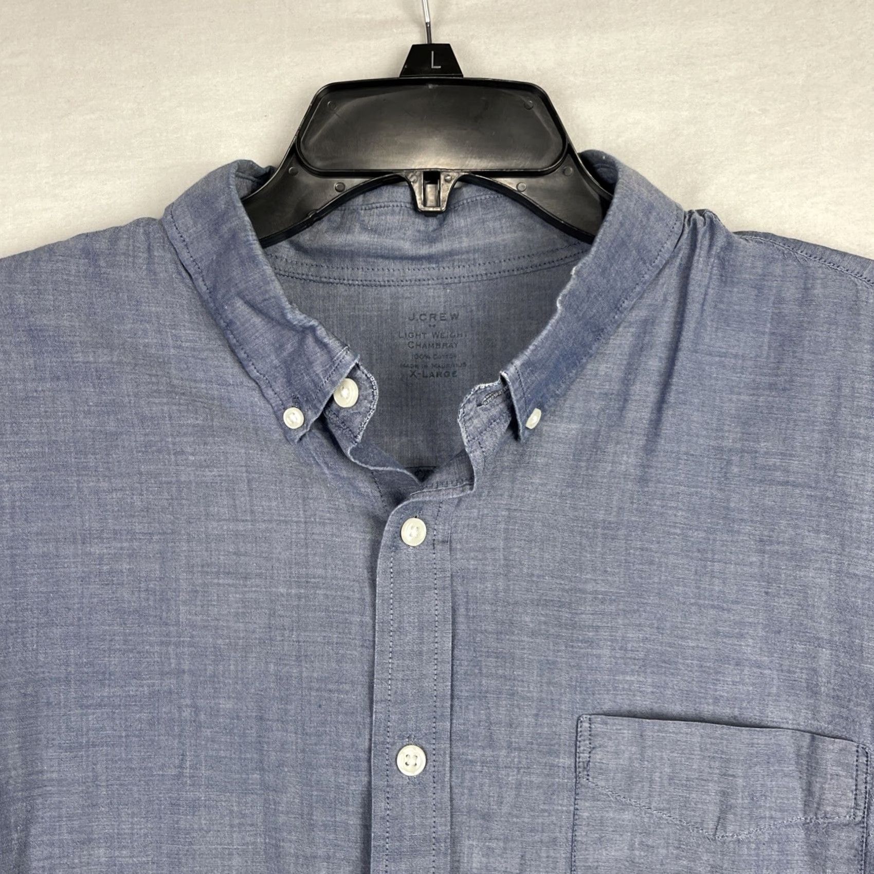 J.Crew J.CREW Shirt XL Blue Chambray Lightweight Button-Up Pocket Mens Size US XXL / EU 58 / 5 - 3 Thumbnail