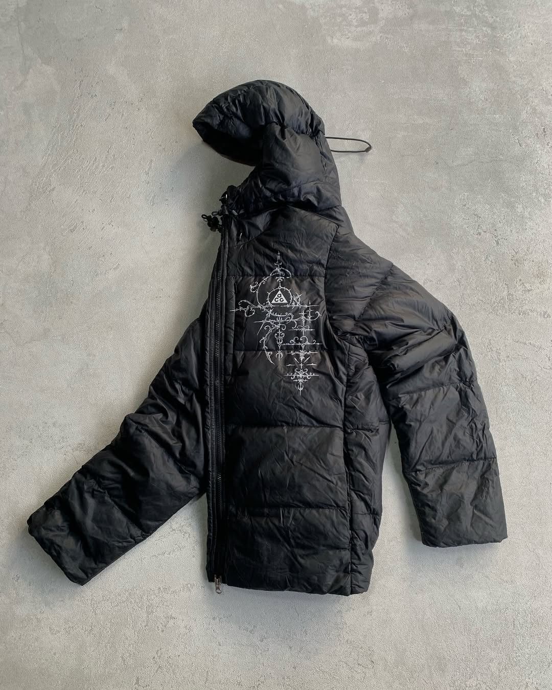Nike ACG (1 OF 1) Nike Acg Puffer Jackets Sigilism Size US L / EU 52-54 / 3 - 1 Thumbnail