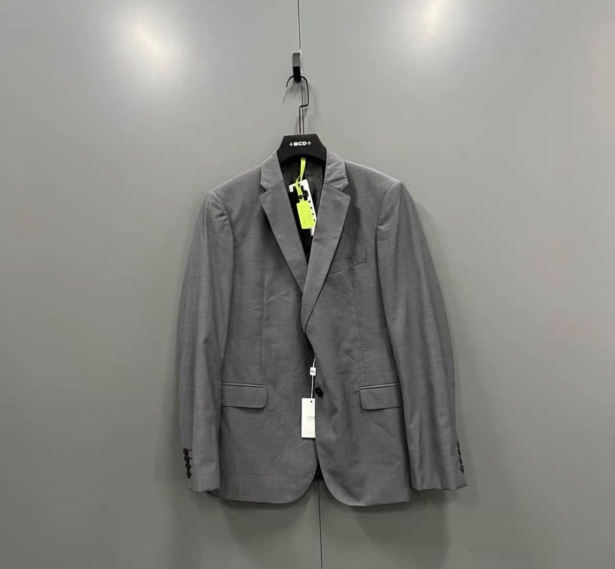 Armani ARMANI Grey Suit J41 Size US L / EU 52-54 / 3 - 1 Thumbnail