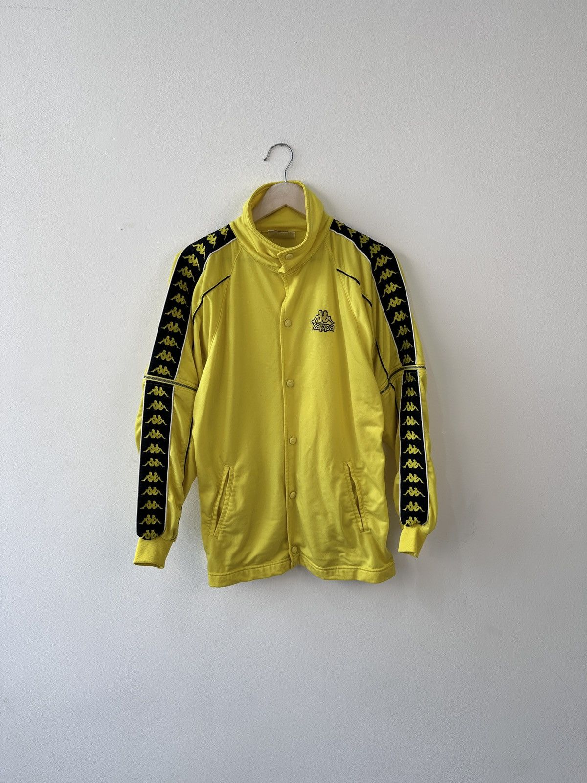 Kappa Vintage 90s Kappa Banda Track Jacket Yellow Medium Logo Tape Size US M / EU 48-50 / 2 - 1 Thumbnail