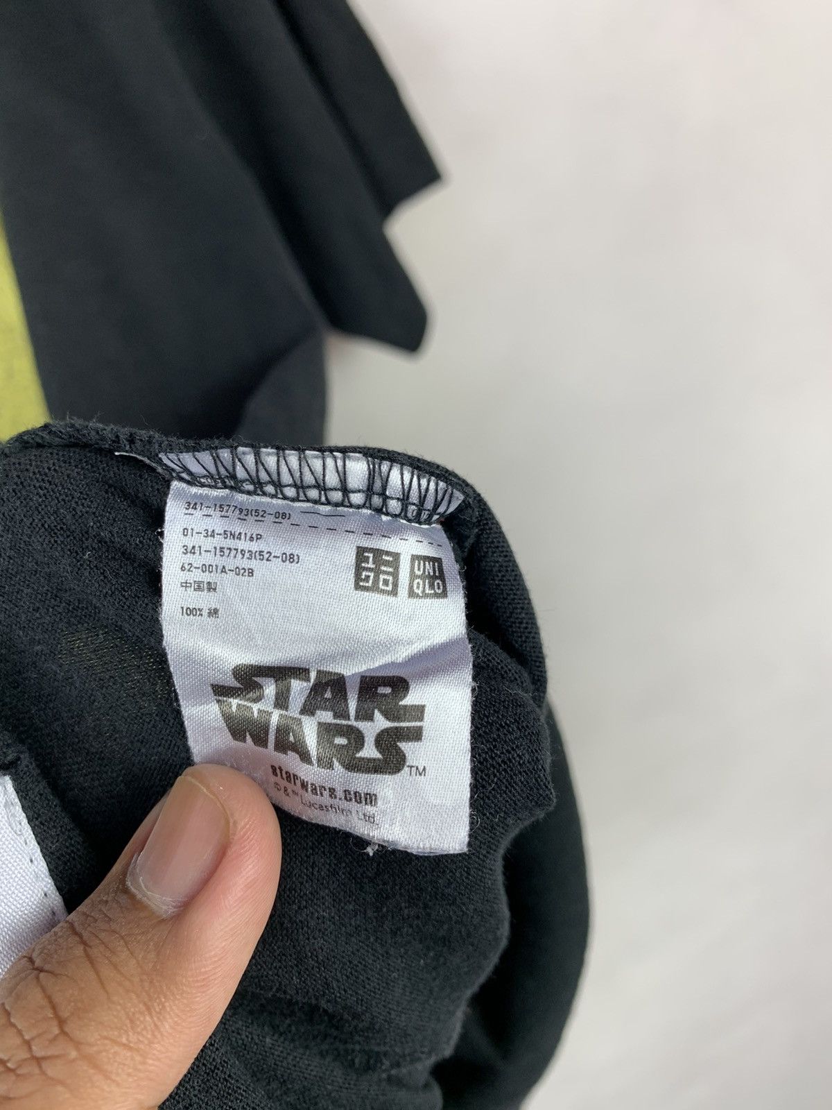 Star Wars Steals! Star Wars Uniqlo Movie Tee Japanese Brand Size US M / EU 48-50 / 2 - 8 Thumbnail