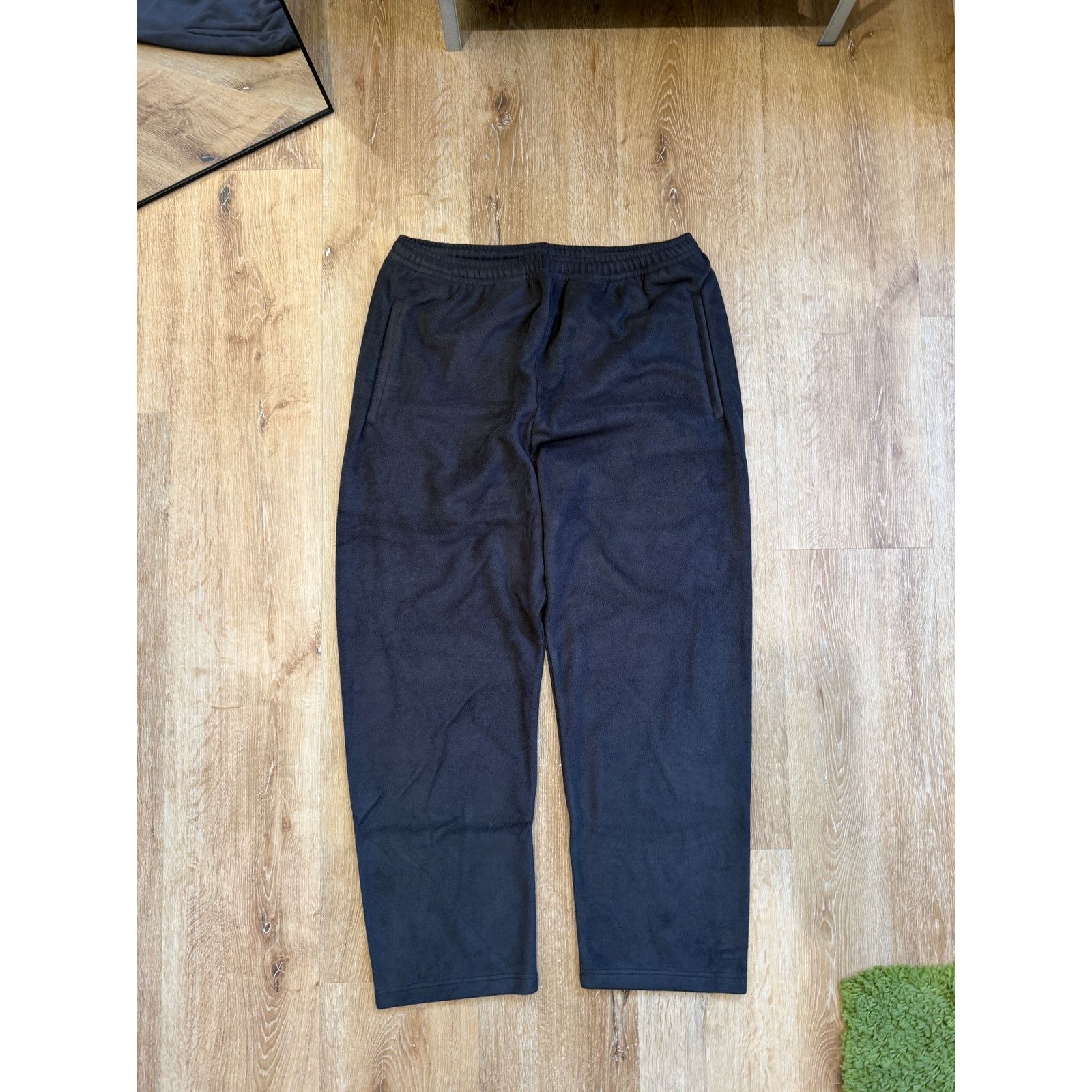 Yeezy Yeezy Gap Balenciaga Polar Fleece Jogger Black Size US 36 / EU 52 - 1 Thumbnail