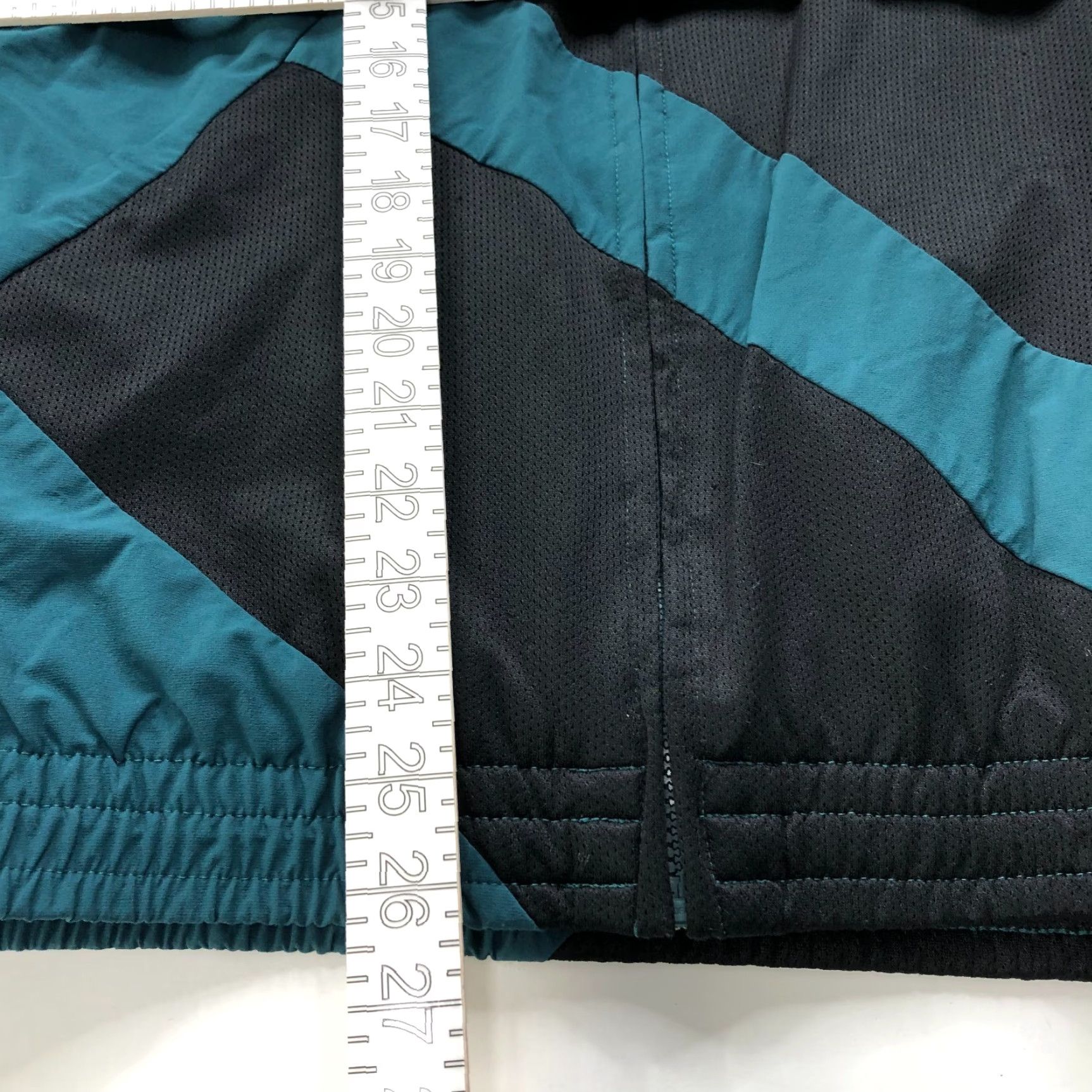 Adidas Adidas Small Retro Style Mens Full Zip Windbreaker Lined Jacket Green Black Size US S / EU 44-46 / 1 - 6 Thumbnail
