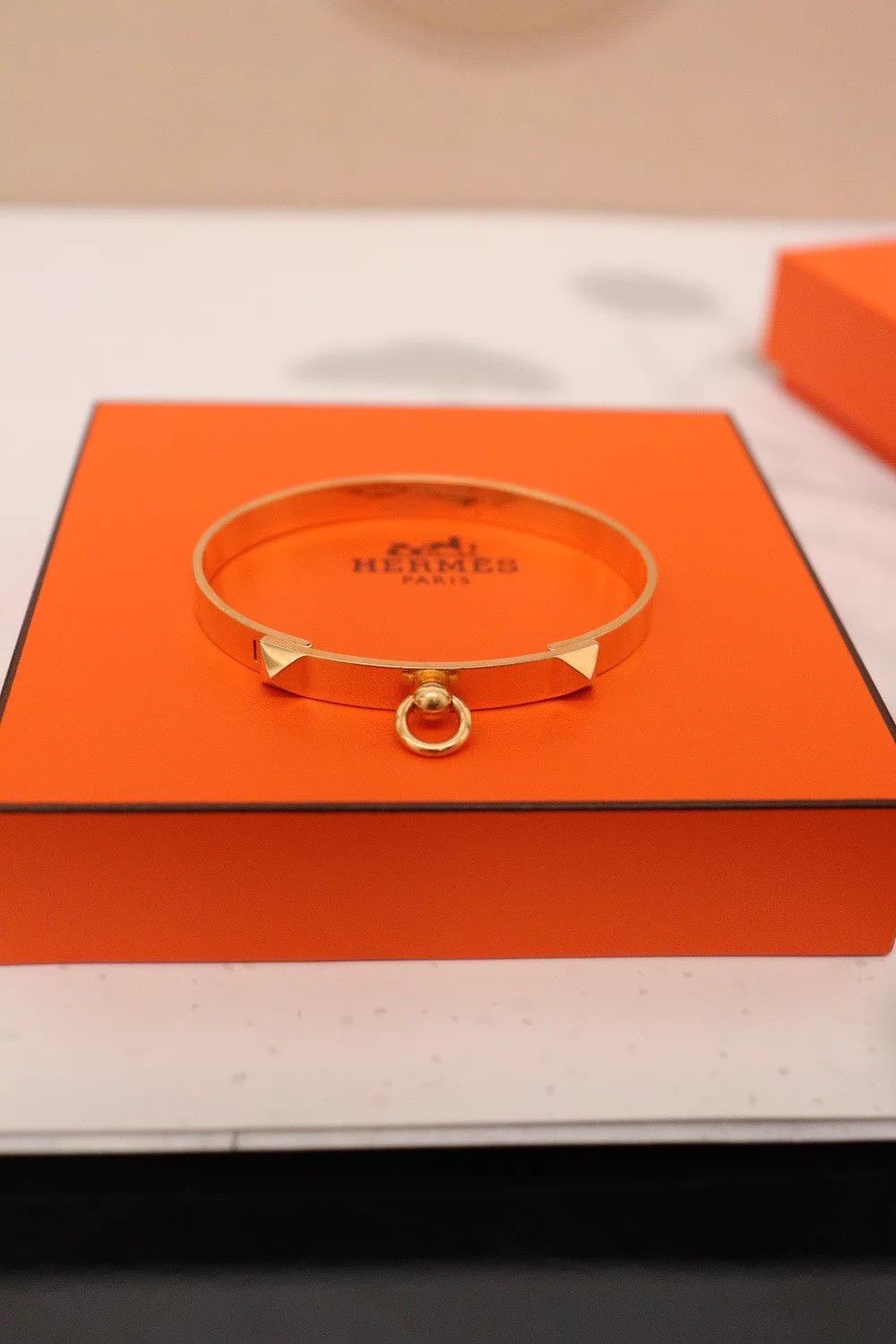 Hermes Hermès 18K Gold 5.2x4.5 S Bracelet with Box Size ONE SIZE - 1 Thumbnail