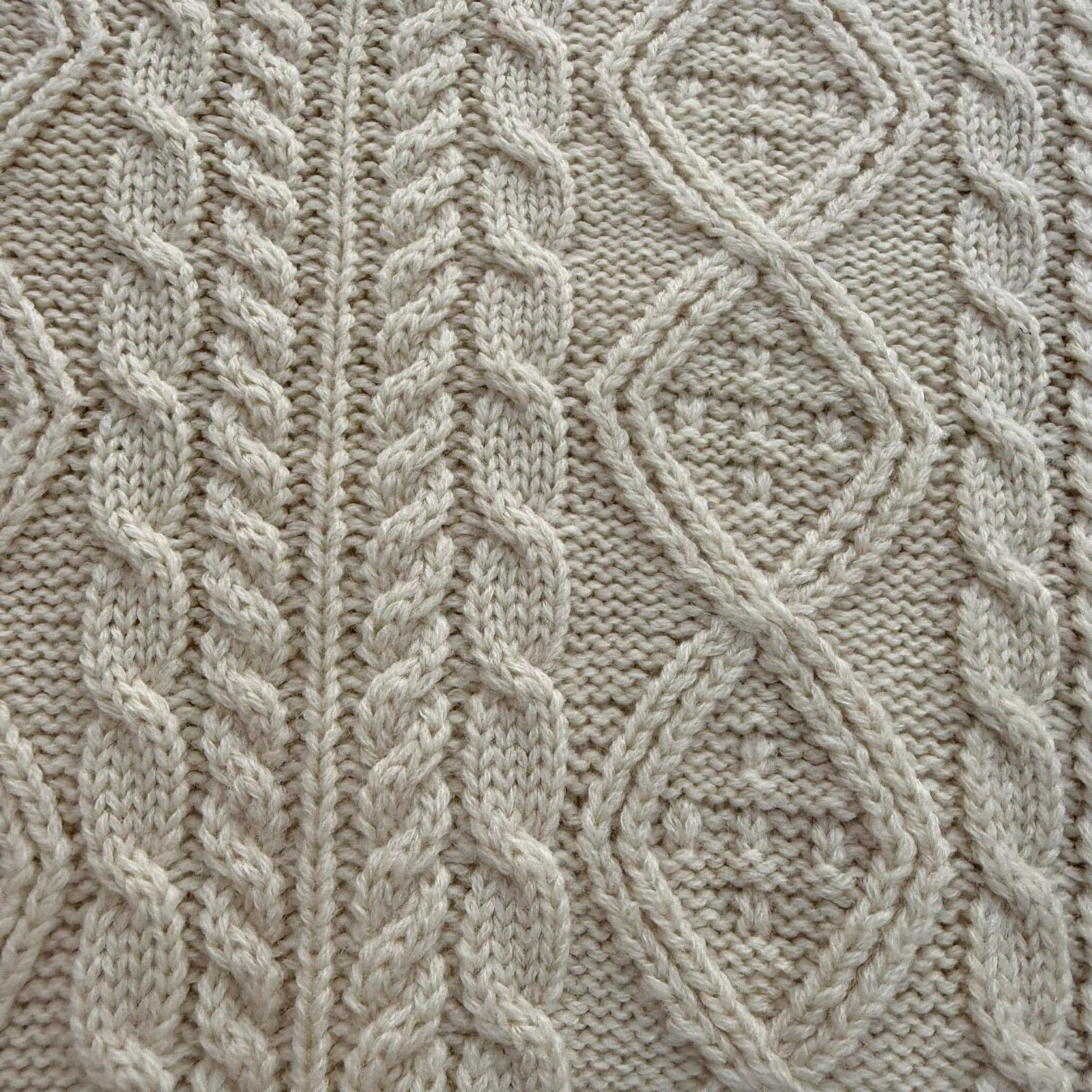 Lord & Taylor NWT Vintage Lord & Taylor Men's Medium Cable Knit Sweater Size US M / EU 48-50 / 2 - 4 Thumbnail