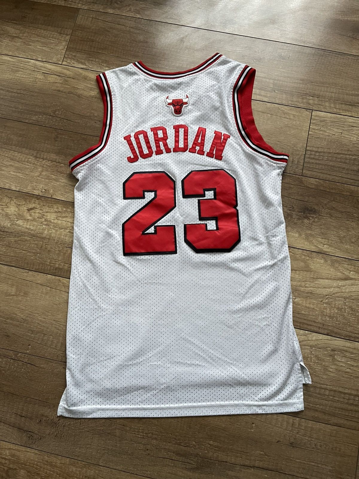 Nike Nike Chicago Bulls Jordan Vintage NBA Jersey Bootleg Size US S / EU 44-46 / 1 - 7 Thumbnail