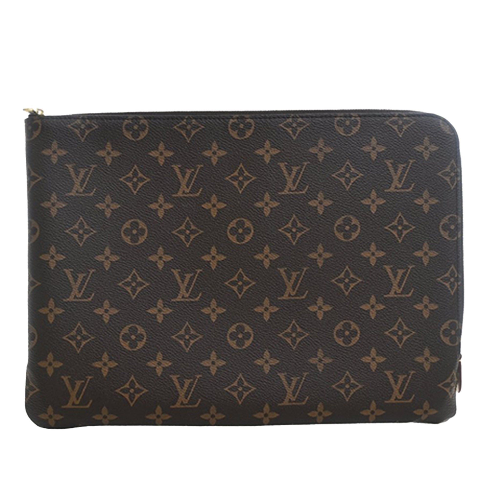 Louis Vuitton Monogram Etui Voyage MM Size ONE SIZE - 1 Thumbnail