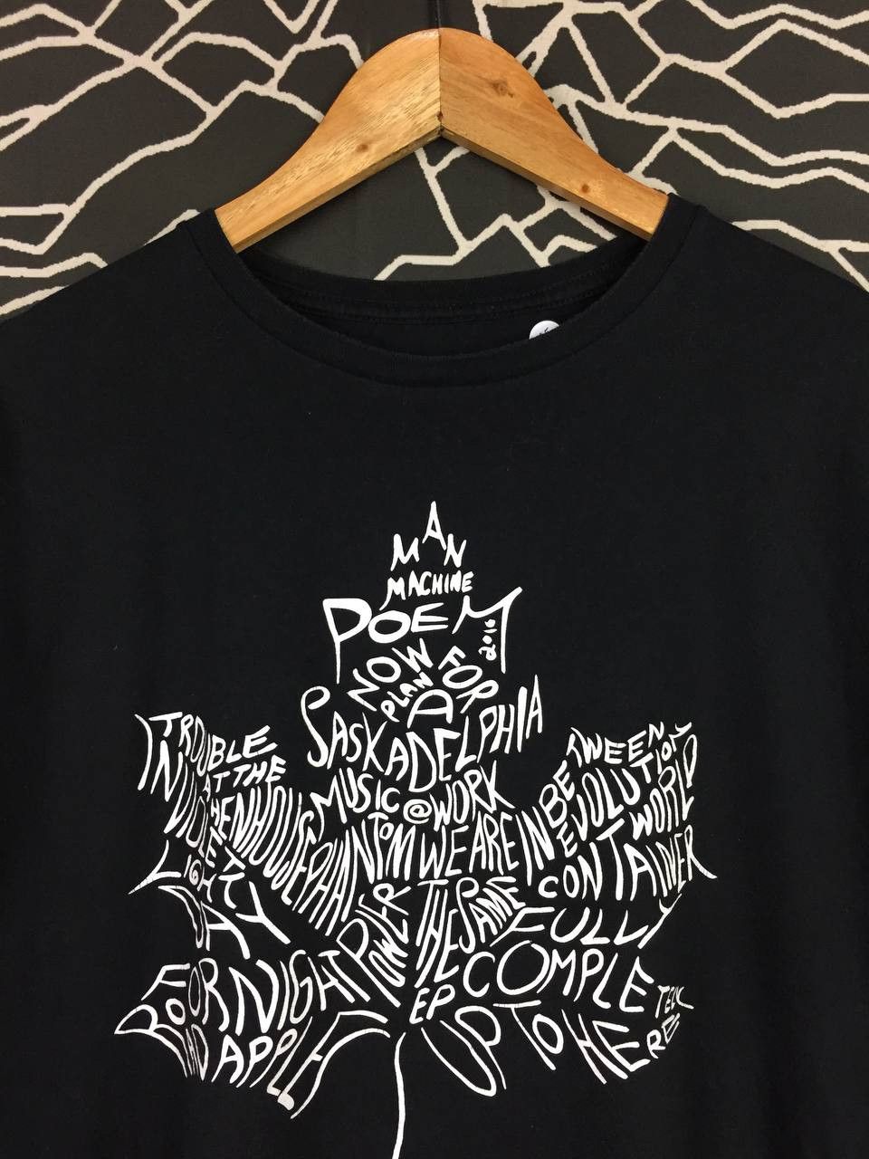 Band Tees × Vintage The Tragically Hip Canadian Rock Band Tee Size US XL / EU 56 / 4 - 3 Thumbnail