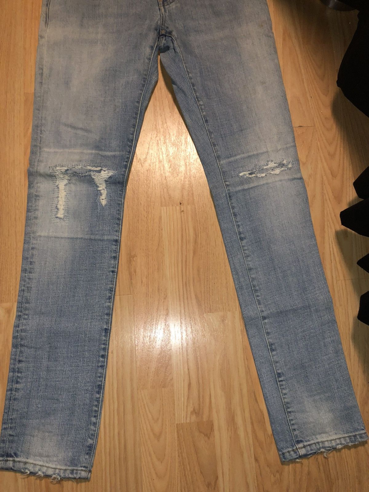 Yves Saint Laurent Saint Laurent Distressed Skinny Jeans - Size 30 Size US 30 / EU 46 - 4 Thumbnail