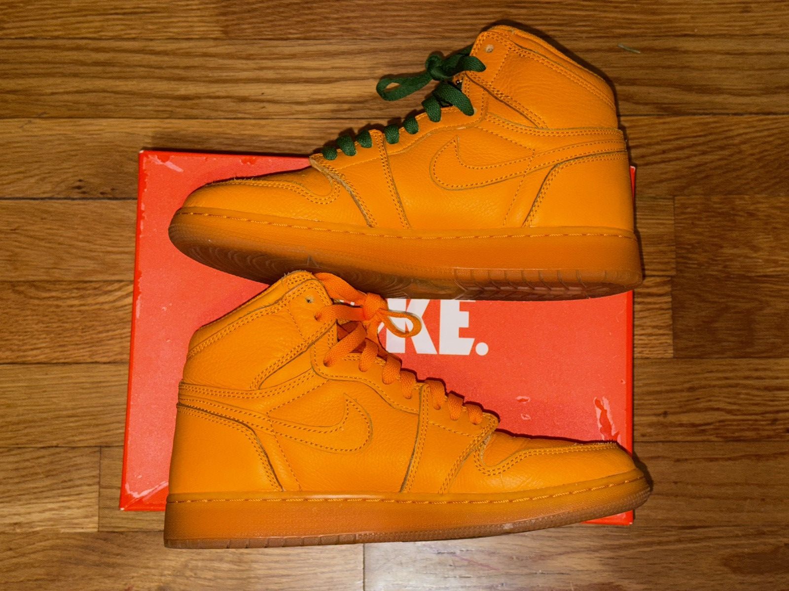Nike Jordan 1 Retro High Gatorade Orange Peel Size US 6.5 / EU 39-40 - 2 Thumbnail