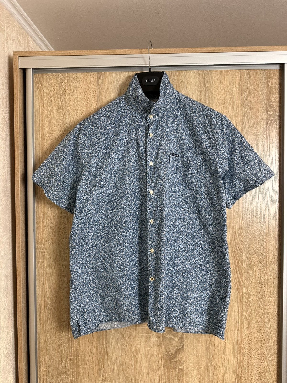 Barbour 🔥 Barbour Floral Print Hawaiian Button Up Shirt Blue Mens Size US M / EU 48-50 / 2 - 3 Thumbnail