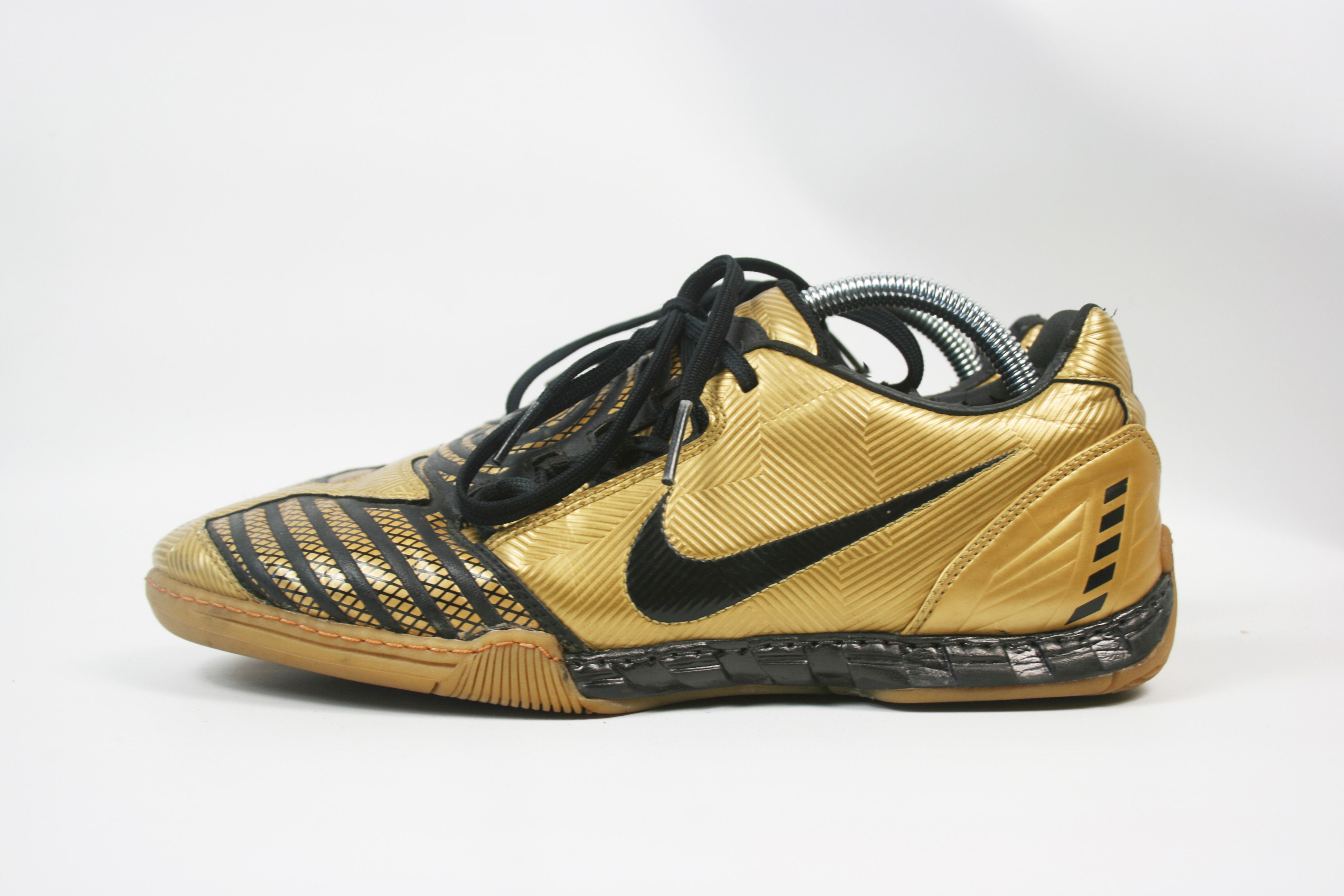 Nike 2008 Total 90 Shoot Li Lc Low Football Sneakers Vintage Size US 9 / EU 42 - 3 Thumbnail