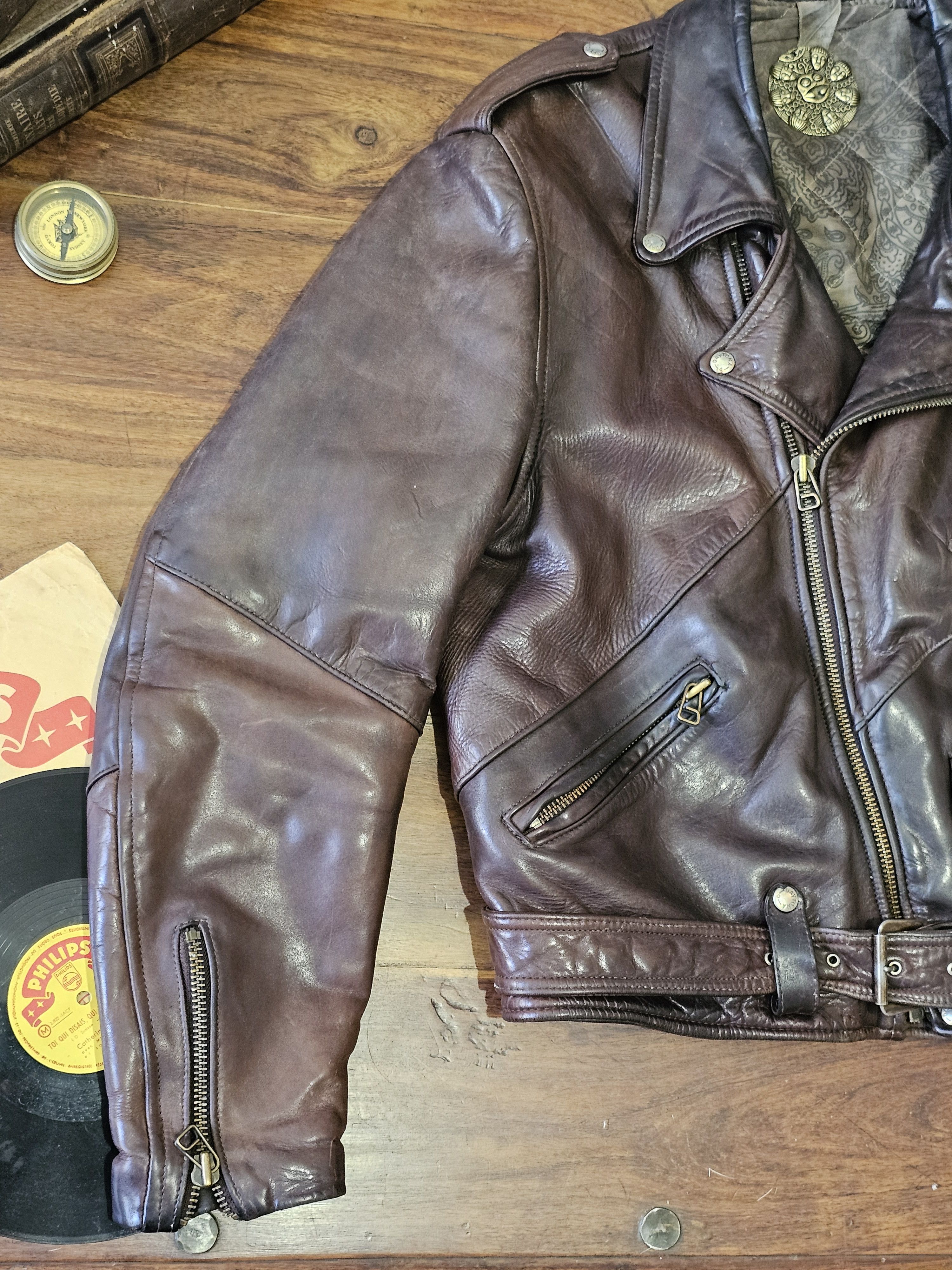 Daytona Daytona 🇫🇷 Vintage 80s Biker Jacket - Leather Perfecto, Size US M / EU 48-50 / 2 - 7 Thumbnail