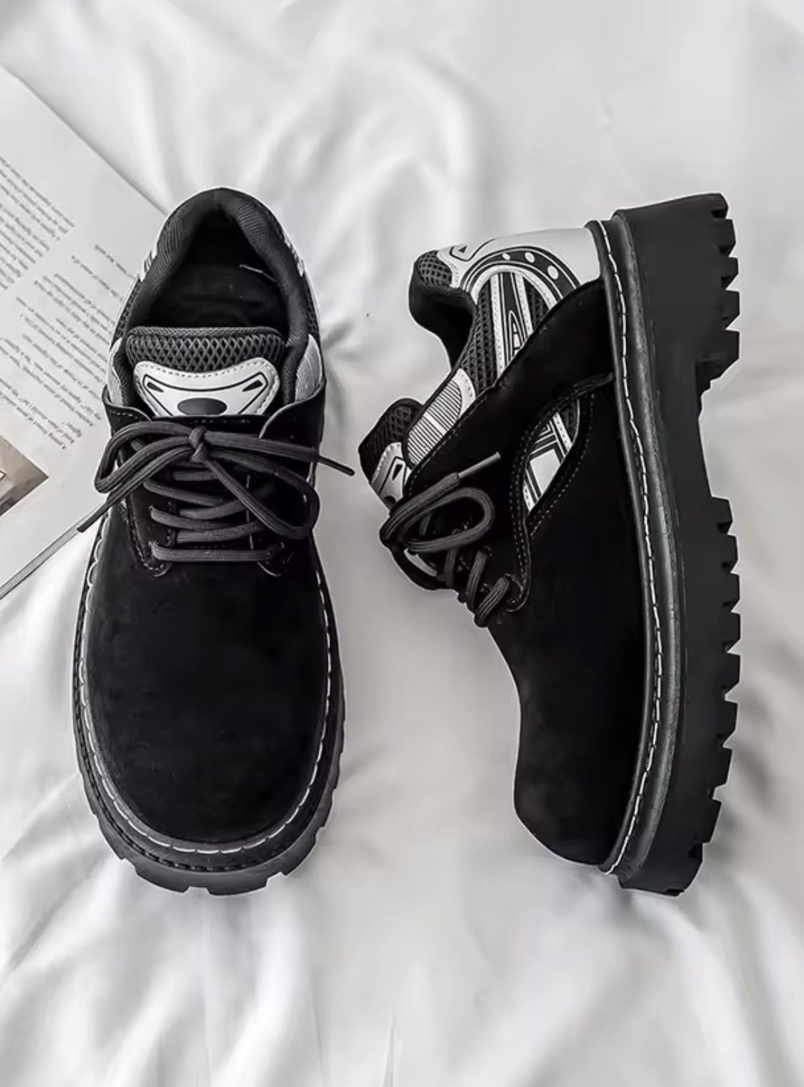 Japanese Brand Chunky Lug-Sole Low-Top Sneakers - PU Leather Size US 9.5 / EU 42-43 - 7 Thumbnail