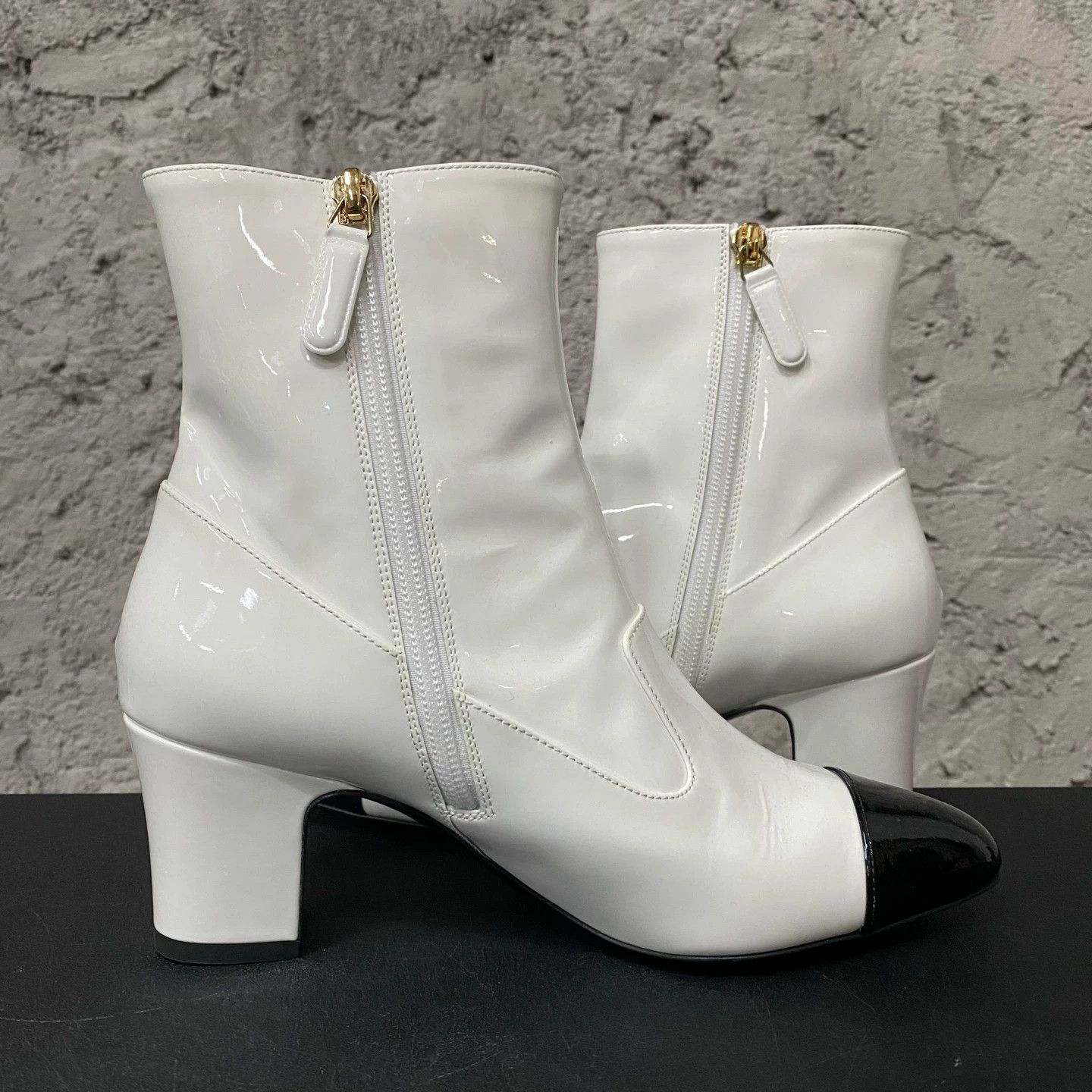 Chanel Chanel Black & White Panda Short Boots 36.5 Size US 5.5 / IT 35.5 - 4 Thumbnail