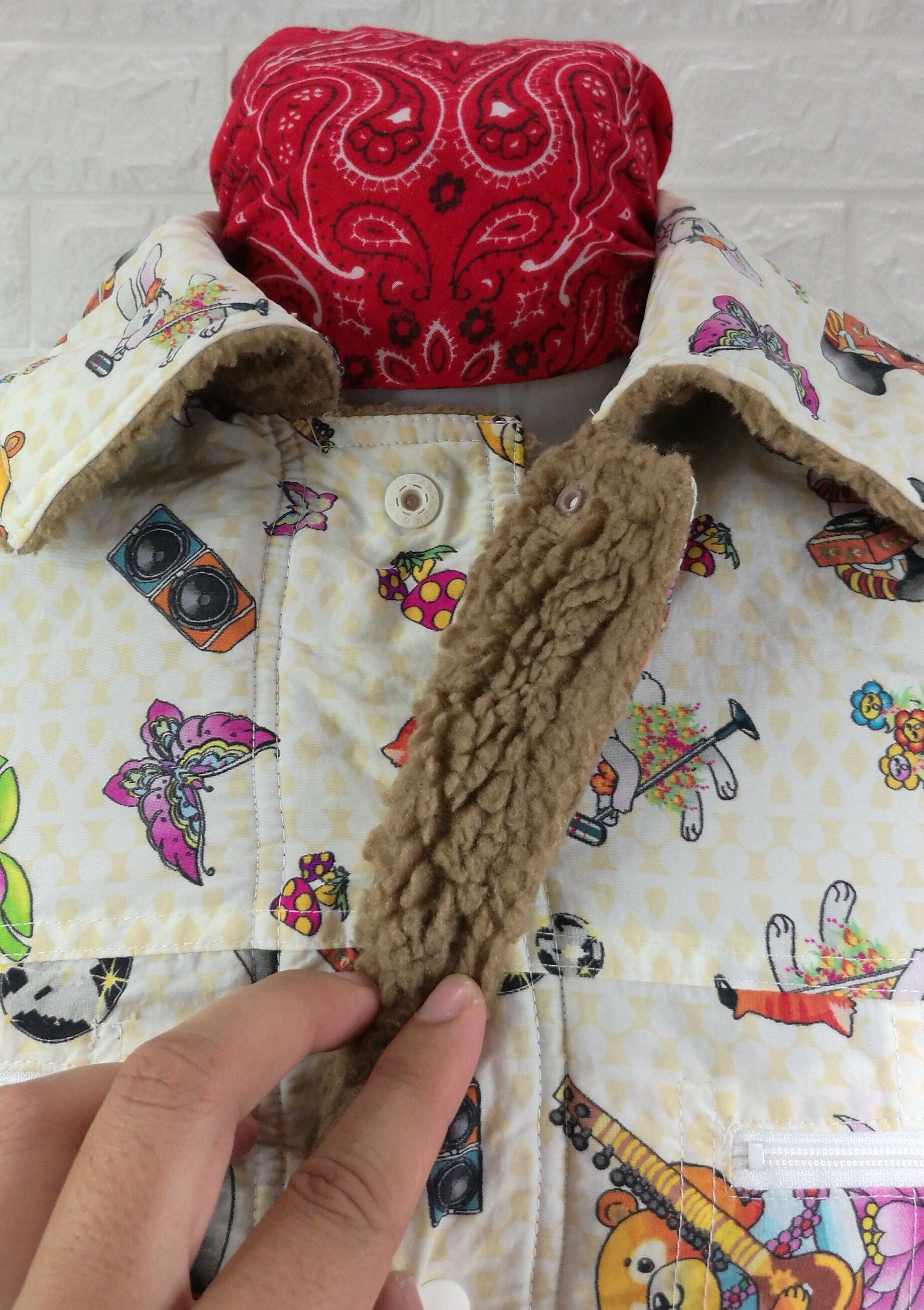 Japanese Brand Vintage Reversible Full Printed Cartoon & Fleece Jacket Size US S / EU 44-46 / 1 - 7 Thumbnail