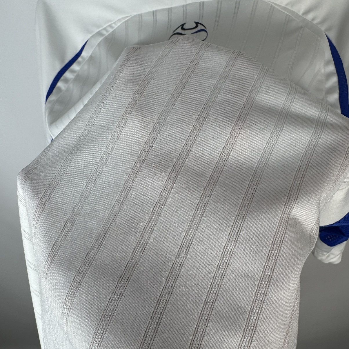 Chelsea Soccer CHELSEA 2006 2007 TRAINING FORMOTION FOOTBALL SOCCER JERSEY Size US L / EU 52-54 / 3 - 20 Thumbnail
