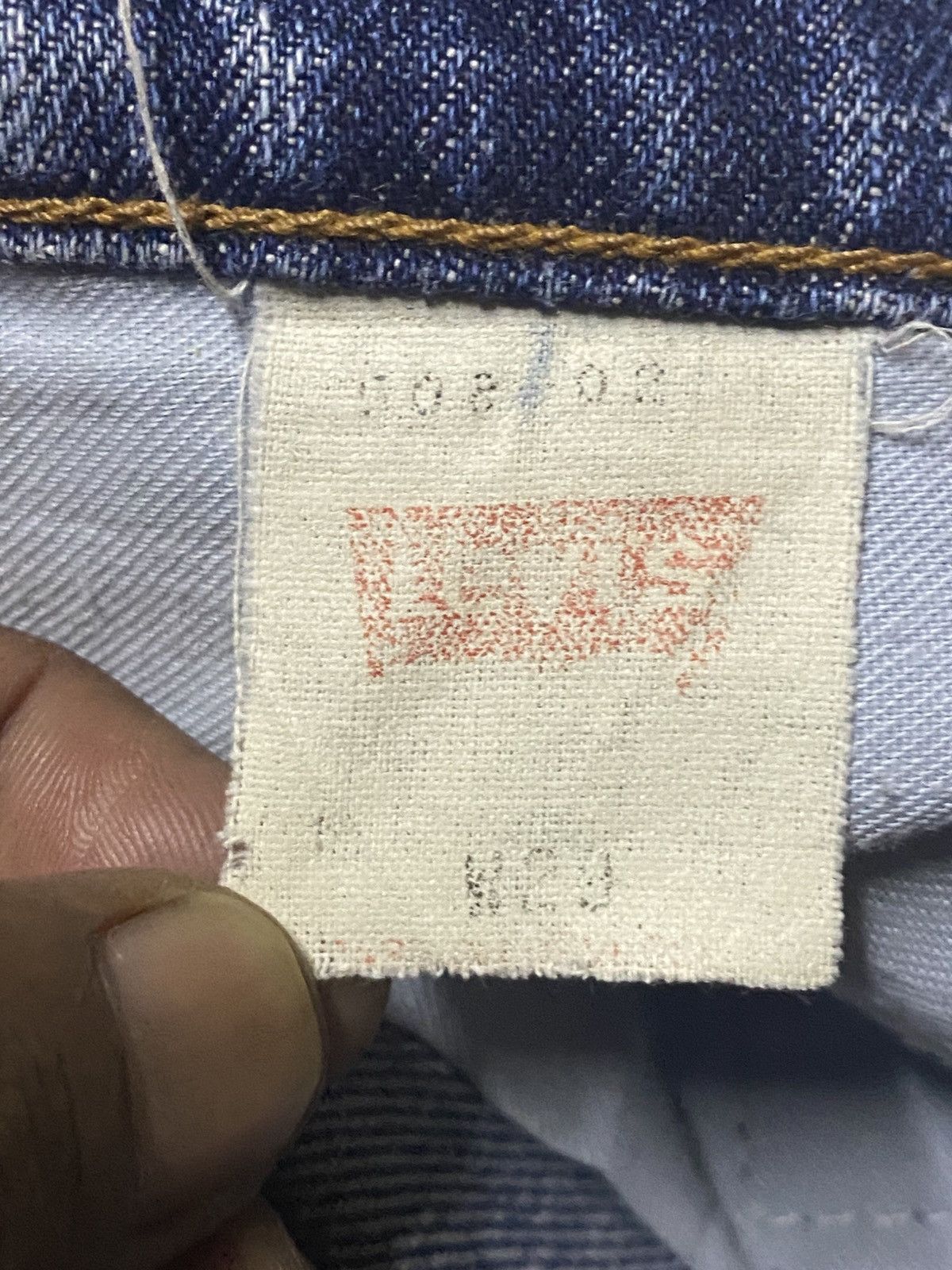 Levi's Vintage Levis 508 90s Blue Wash Distressed Loose Jeans Size US 30 / EU 46 - 17 Thumbnail