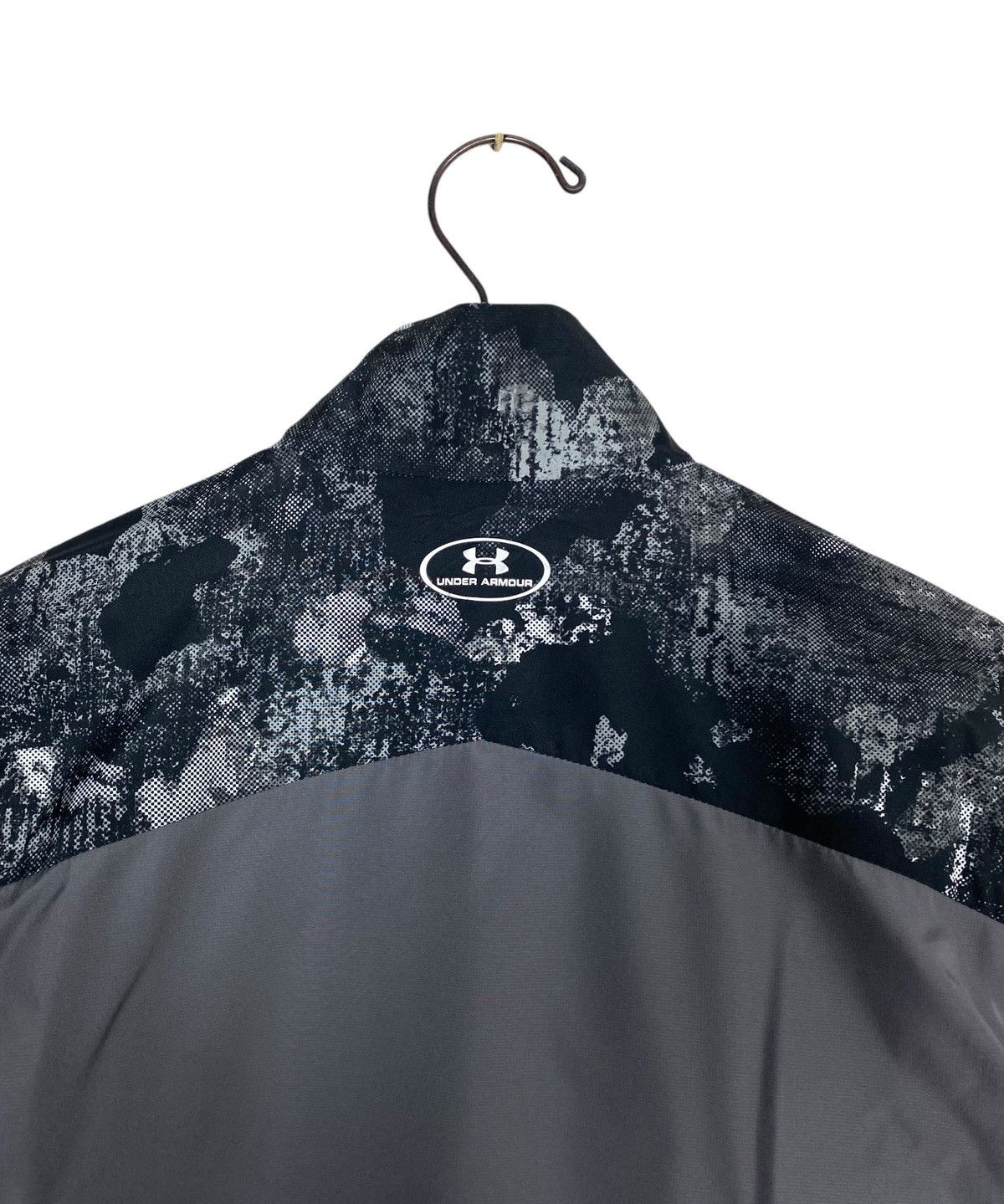 Under Armour Rare‼️ Under Armour Camouflage Jacket Youth Size Size US XL / EU 56 / 4 - 6 Thumbnail