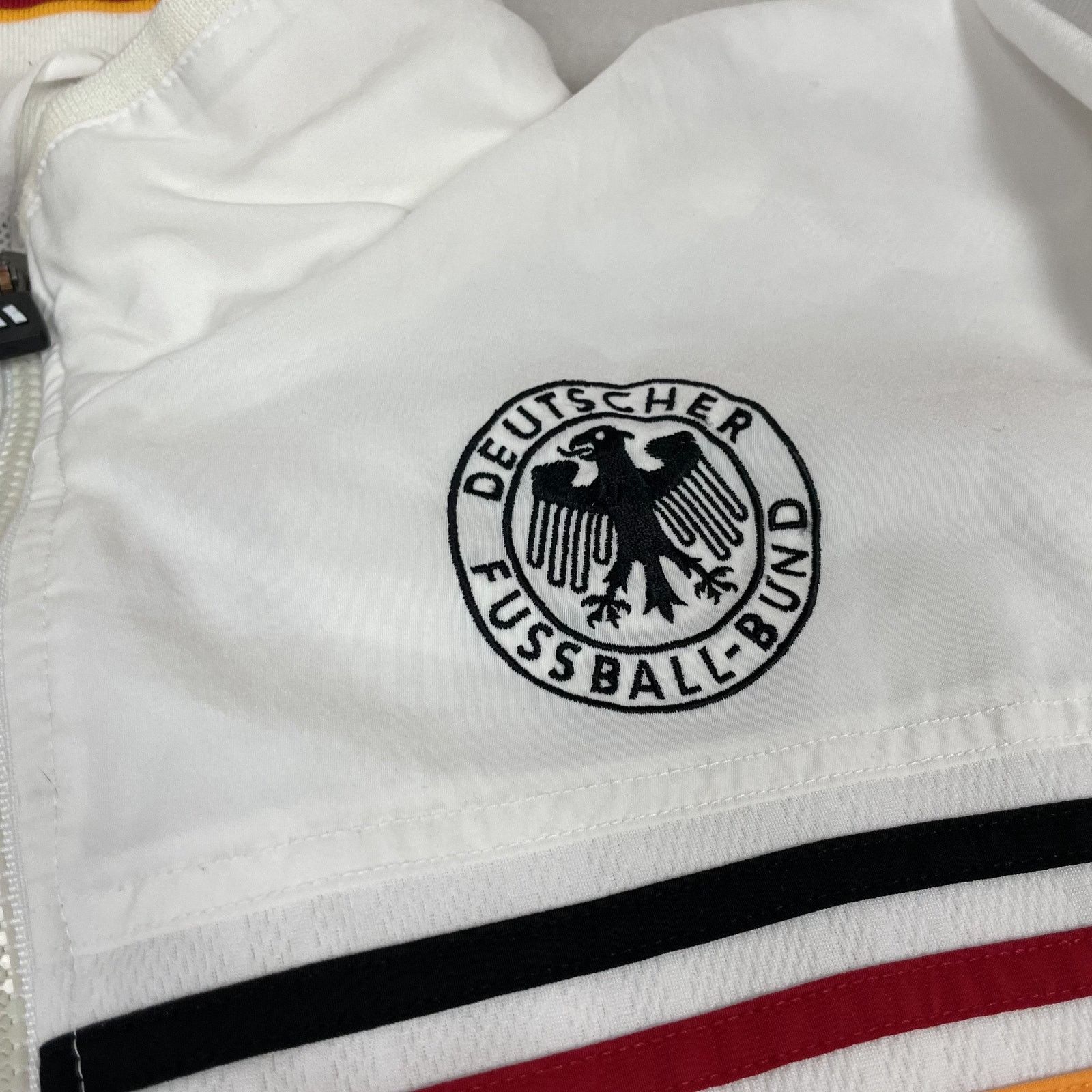 Adidas × Vintage Adidas Men's White German Deutscher Fussball Bund Jacket XL Size US XL / EU 56 / 4 - 4 Thumbnail