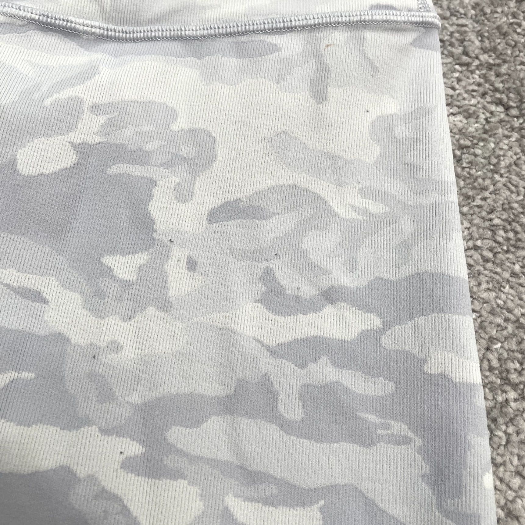 Lululemon Lululemon Align Compression Biker Shorts Womens 6 Gray Camo Active Athletic Yoga Size 28" / US 6 / IT 42 - 5 Thumbnail