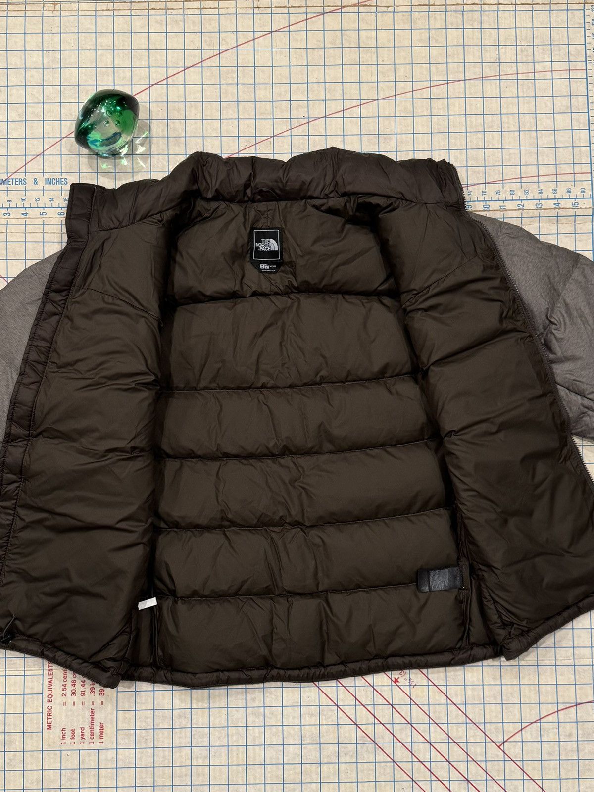 The North Face The North Face Nuptse 700 Fill Puffer Jacket Two Tone Brown Size US M / EU 48-50 / 2 - 6 Thumbnail