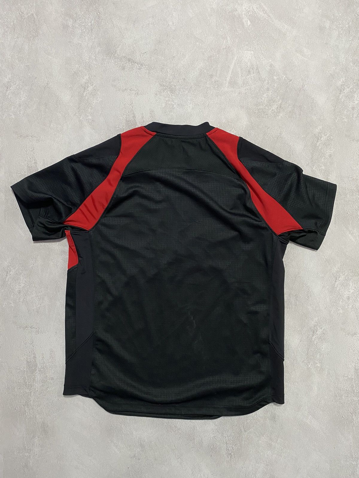 Under Armour Wales Union Rugby Shirt Away 2011/2012 Jersey Under Armour Size US M / EU 48-50 / 2 - 3 Thumbnail