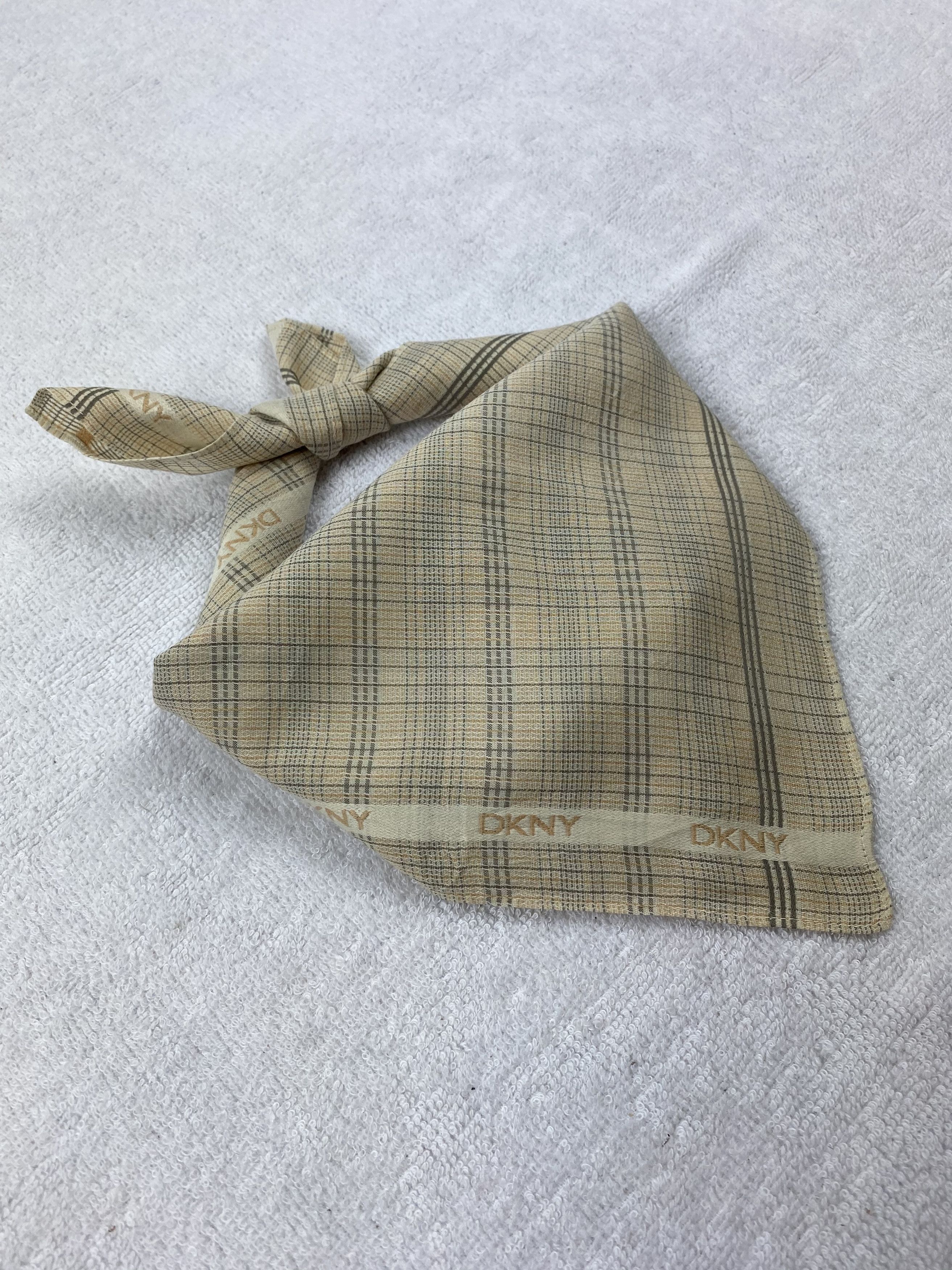 DKNY DKNY Handkerchief / Bandana / Neckerchief Size ONE SIZE - 2 Thumbnail