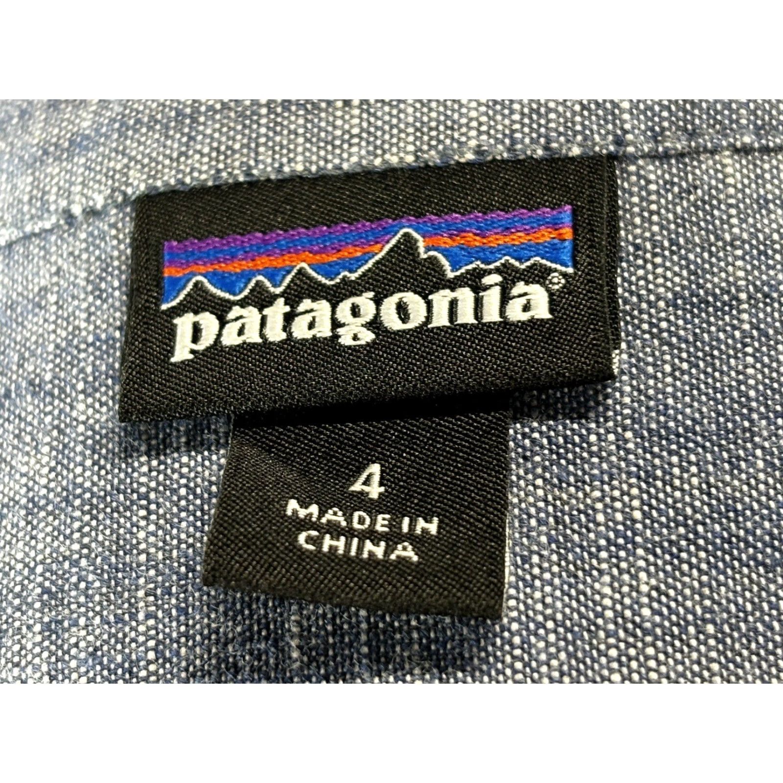 Patagonia Patagonia Organic Cotton Shift Dress 4 Blue Pockets Short No Belt Snap Front Bag? Size 27" / US 4 / IT 40 - 6 Thumbnail