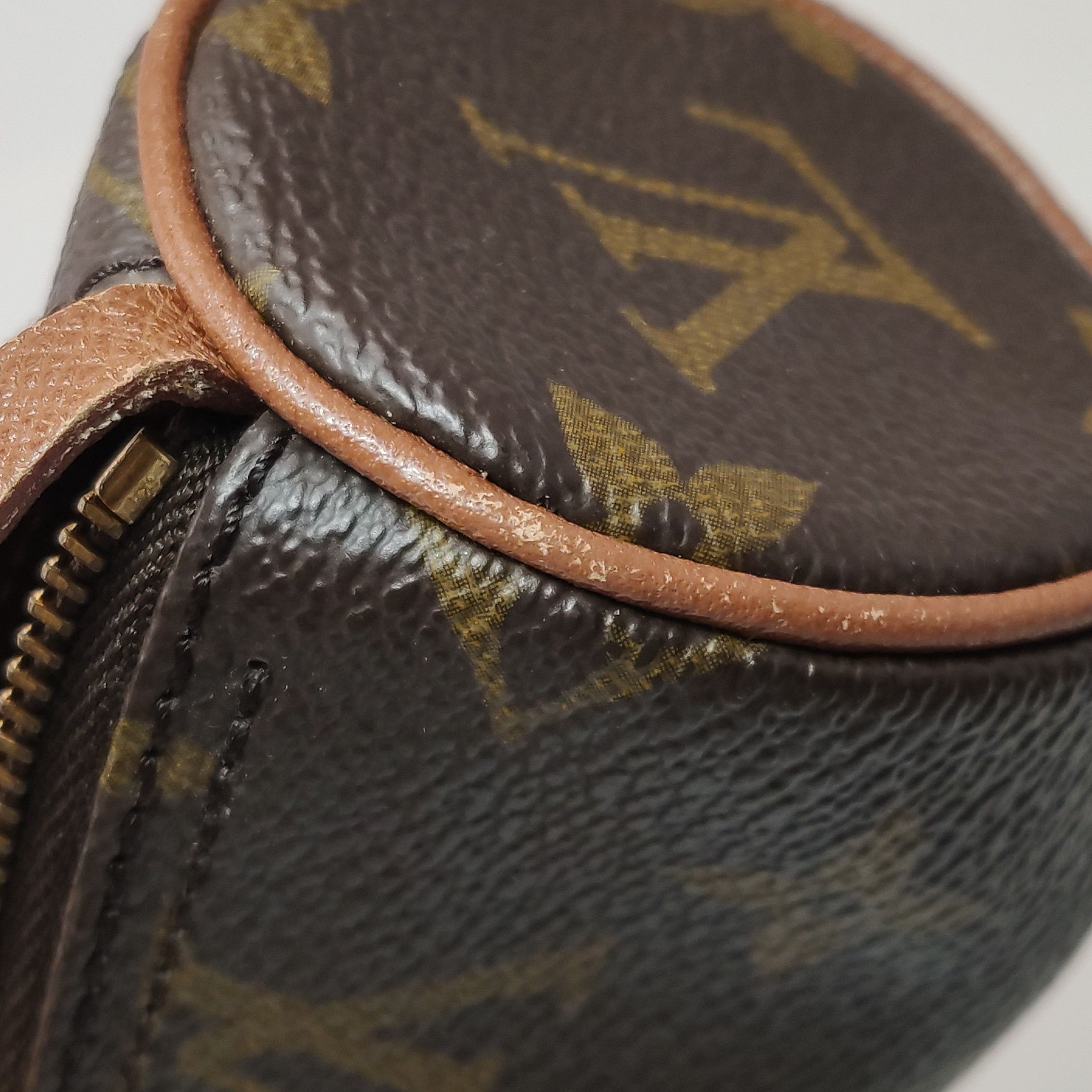 Louis Vuitton Louis Vuitton (LV) Papillon Mini Cowhide Monogram Printed D Size ONE SIZE - 6 Thumbnail