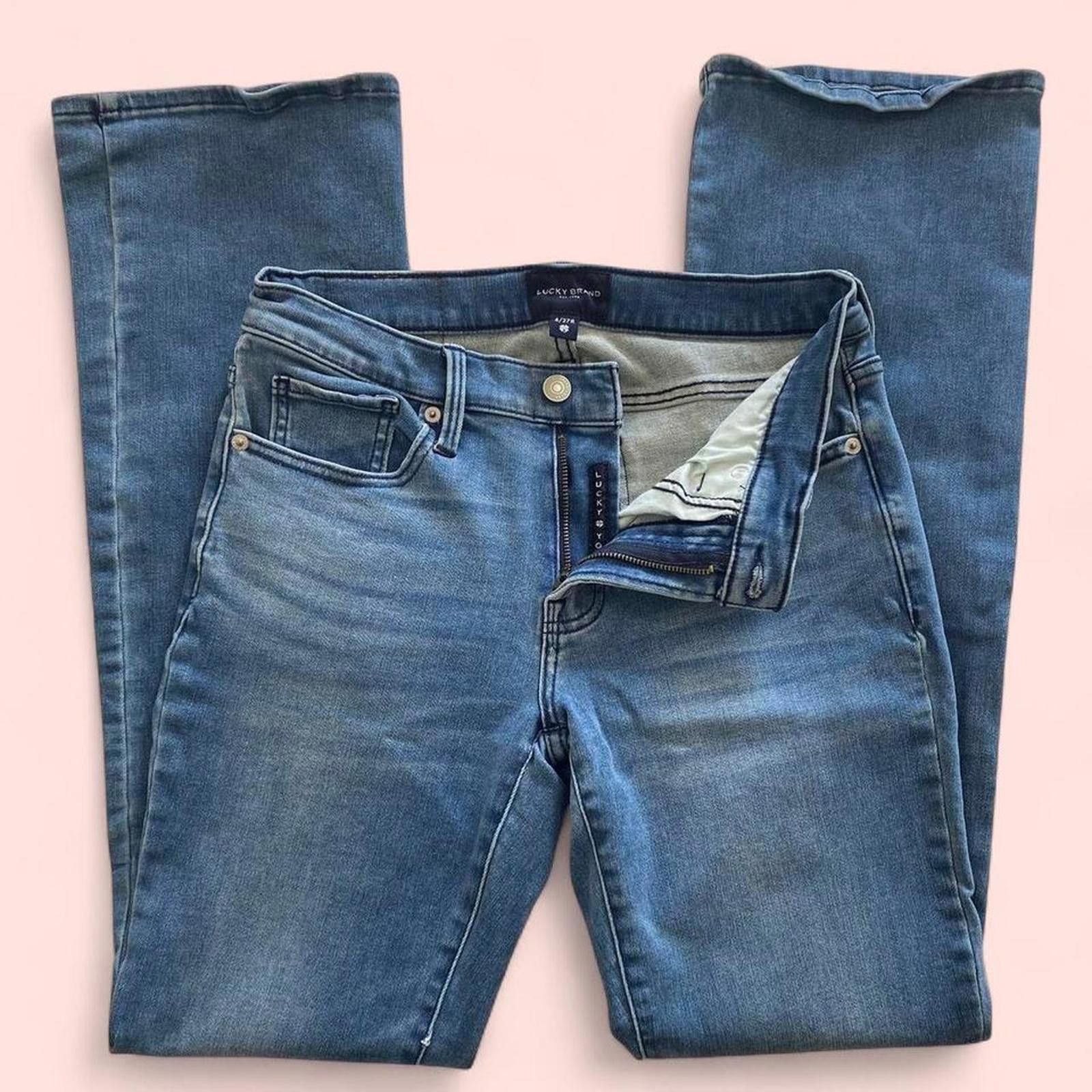 Lucky Brand Lucky brand light wash- skinny jeans Size 27" / US 4 / IT 40 - 3 Thumbnail