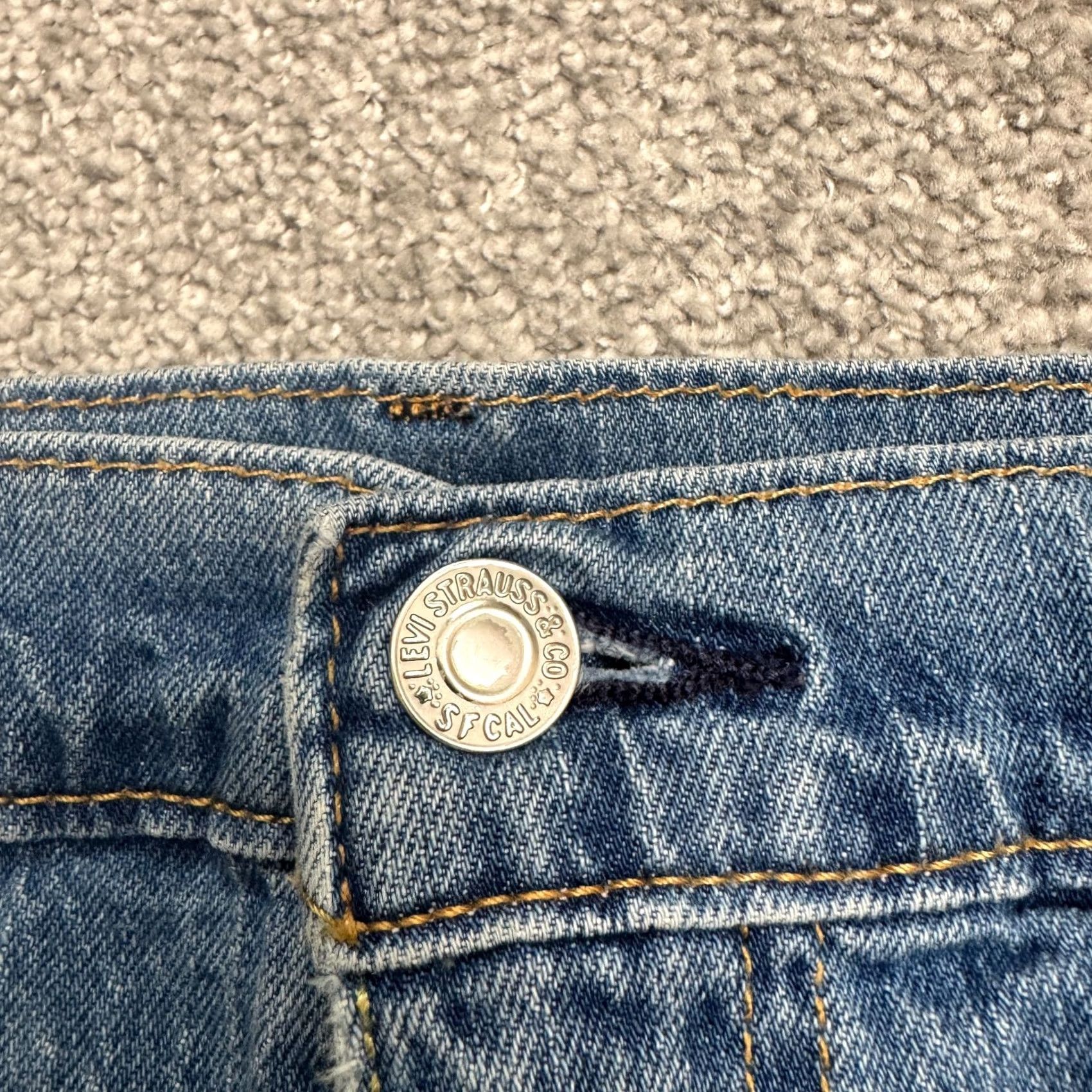 Levi's Levi's 502 Regular Taper Denim Jeans Mens 33x29 Blue Medium Wash Classic Size US 33 - 3 Thumbnail