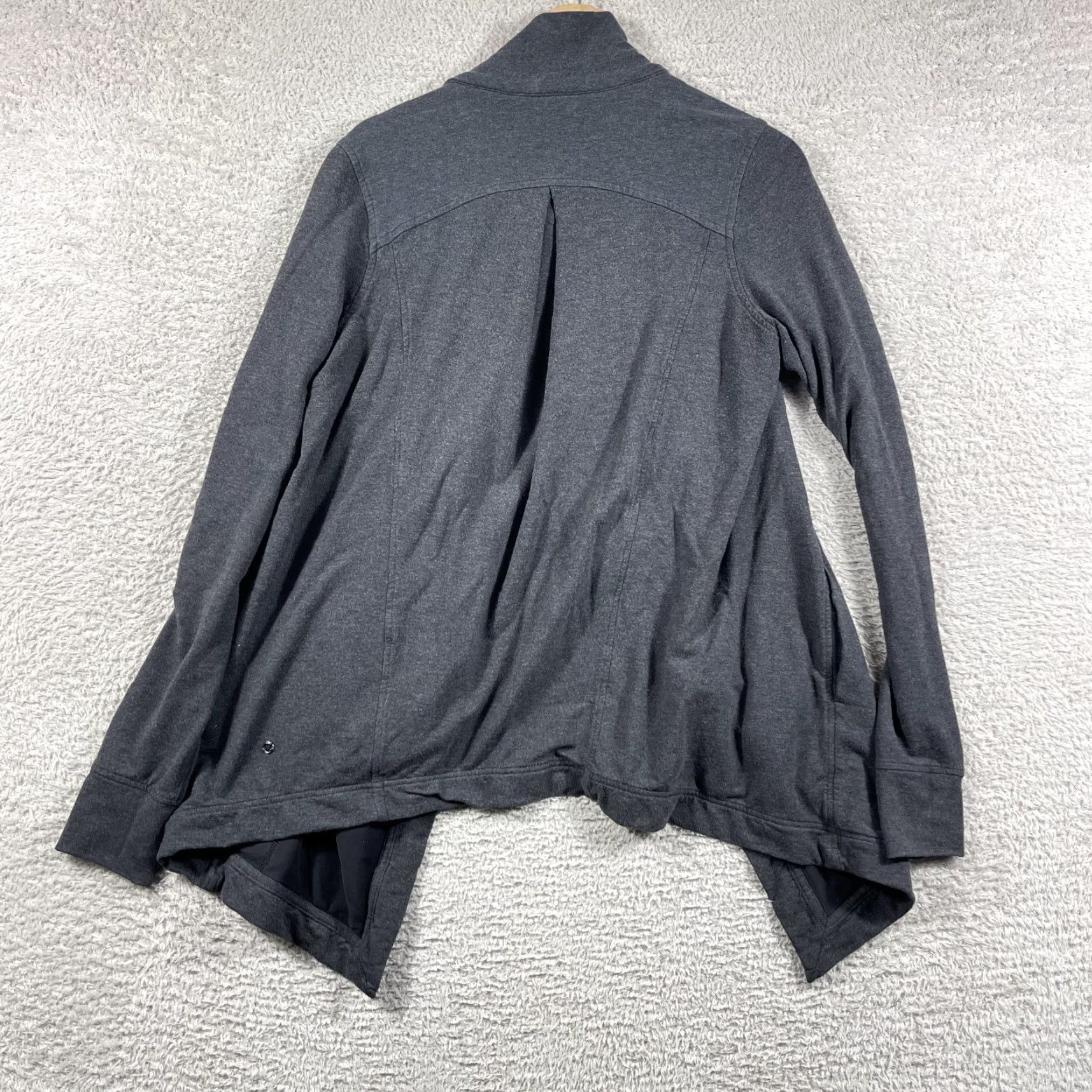 Lululemon VINTAGE Lululemon Coast Wrap Jacket Women’s 8 Gray Relaxed Thumb Holes Open Front Activewear Size ONE SIZE - 2 Thumbnail