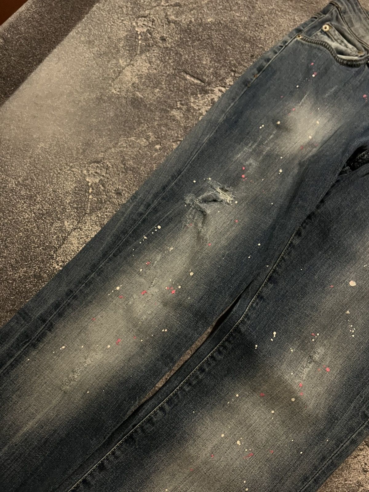 Japanese Brand Y2K Slim Jeans Swag In Paint / Archive Number Nine Style Size US 32 / EU 48 - 3 Thumbnail