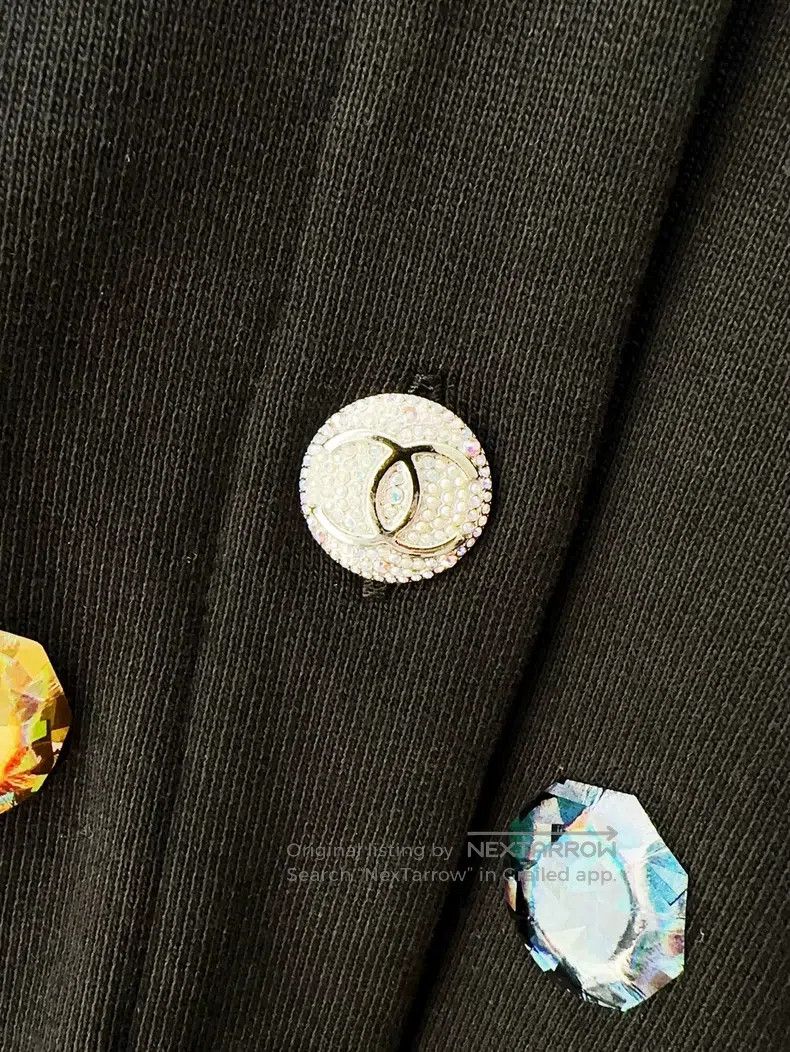 Chanel Chanel 21K black colourful gemstone button long-sleeved sh Size XXS / US 00 / IT 34 - 4 Thumbnail