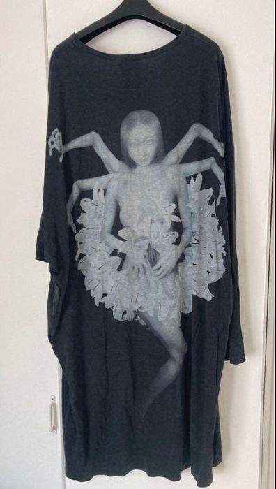 Yohji Yamamoto Yohji Yamamoto Suzume Uchida "Lily Ashura" Long T-Shirt Size US L / EU 52-54 / 3 - 3 Thumbnail