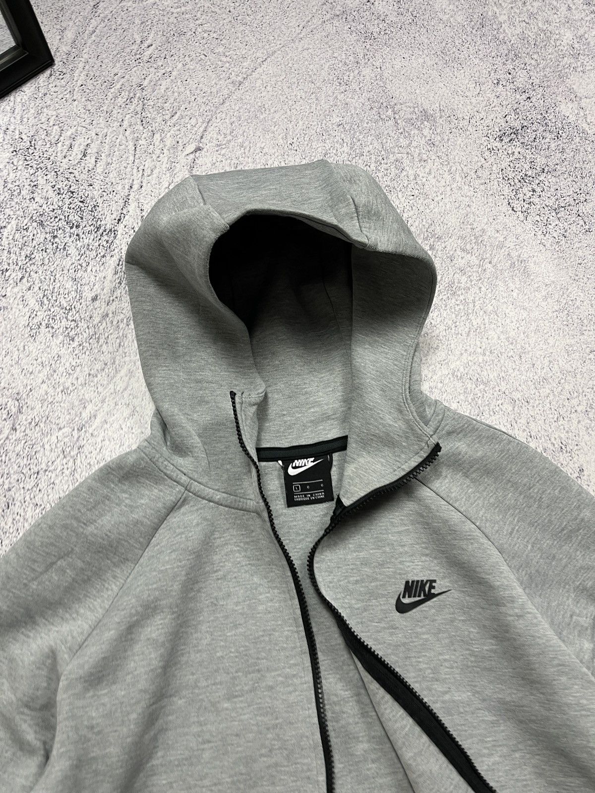 Japanese Brand Nike NSW Tech Fleece Zip Hoodie Drill Jacket Grey Size L Size US L / EU 52-54 / 3 - 13 Thumbnail