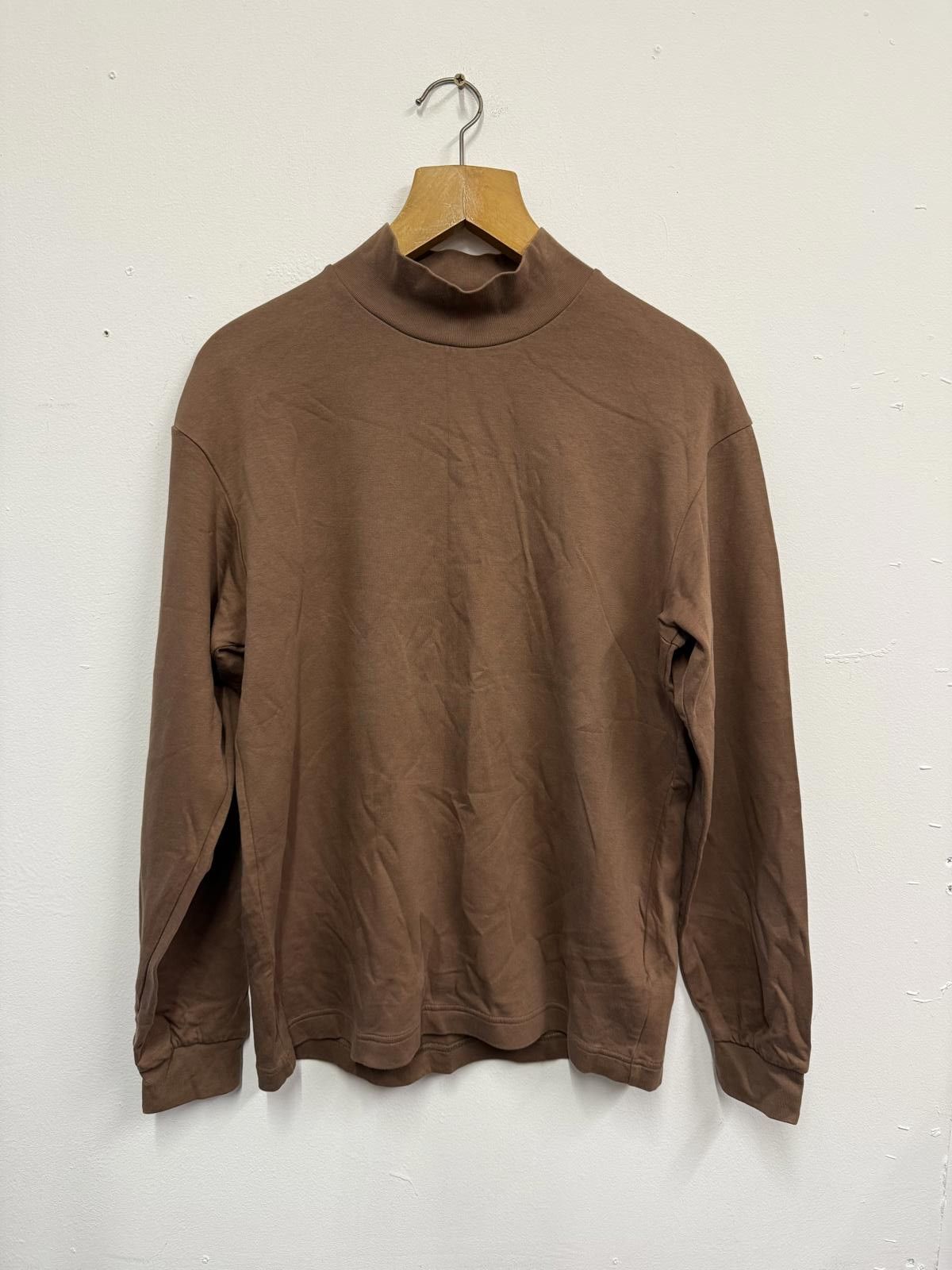 Uniqlo UNIQLO U Brown Mock Neck Long Sleeve Top XS Size US XS / EU 42 / 0 - 1 Thumbnail